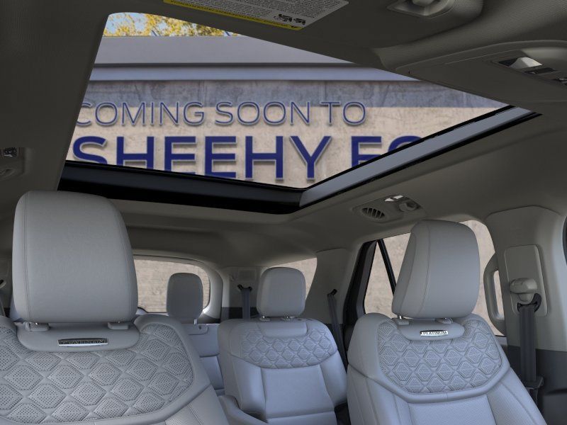 New 2026 Space White Metallic Ford Platinum image 22