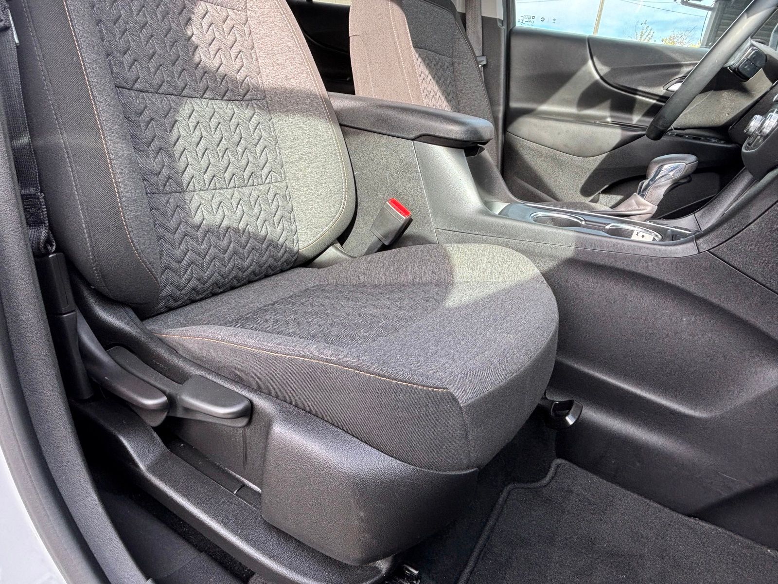 Used 2023 Chevrolet Equinox SUV