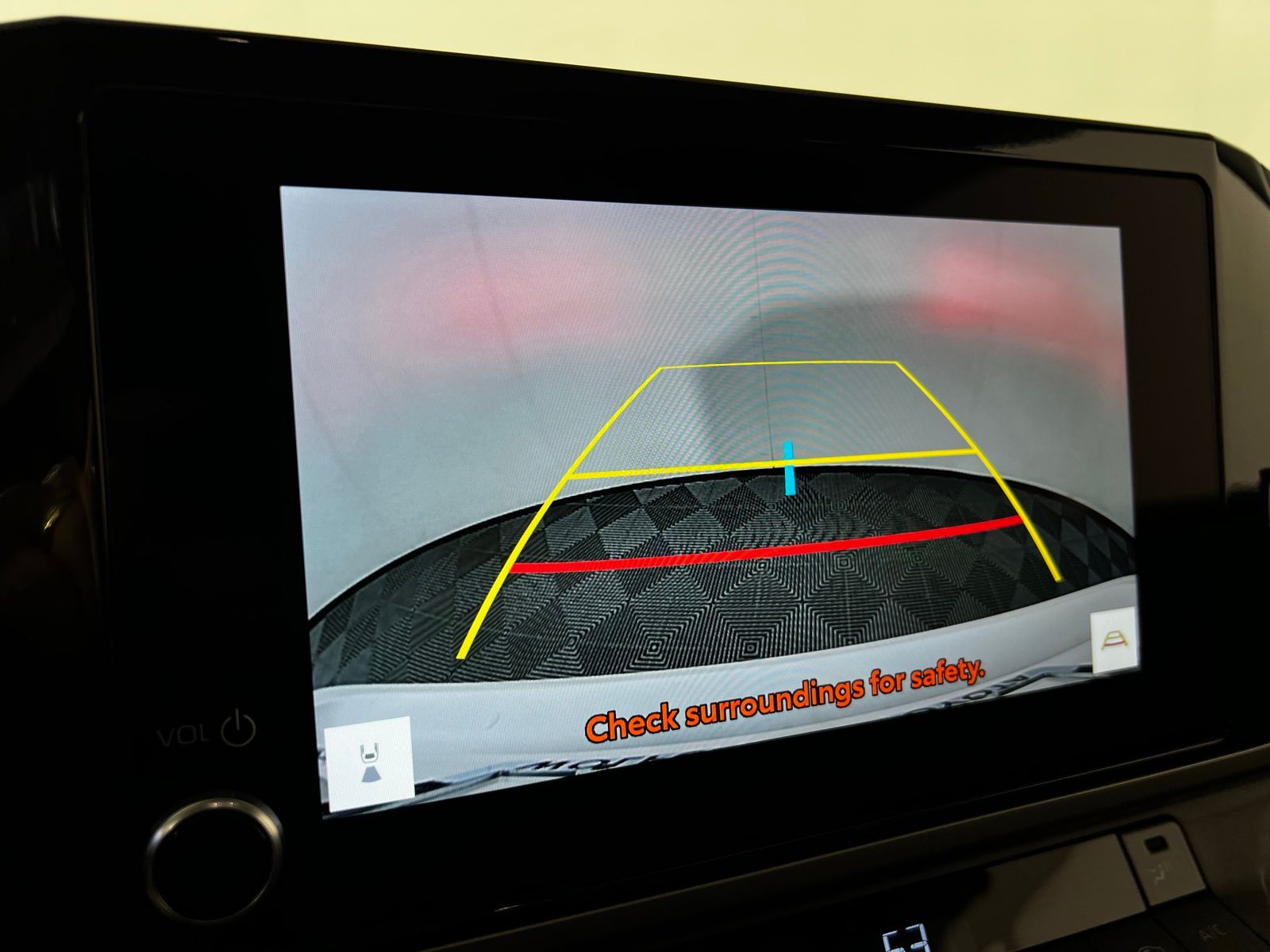 Thumbnail: 2025 Toyota Camry - 18