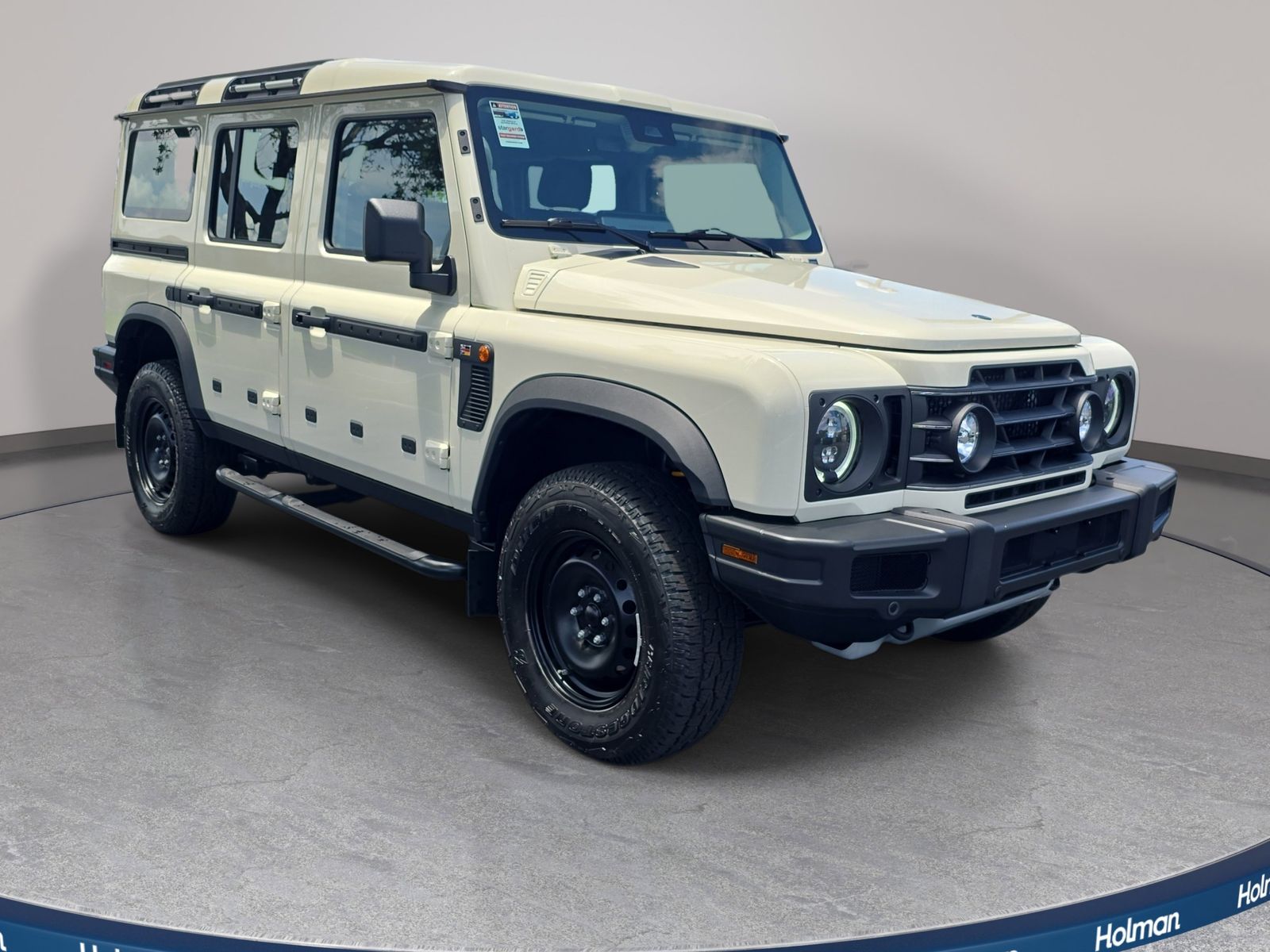 View vehicle photo 3