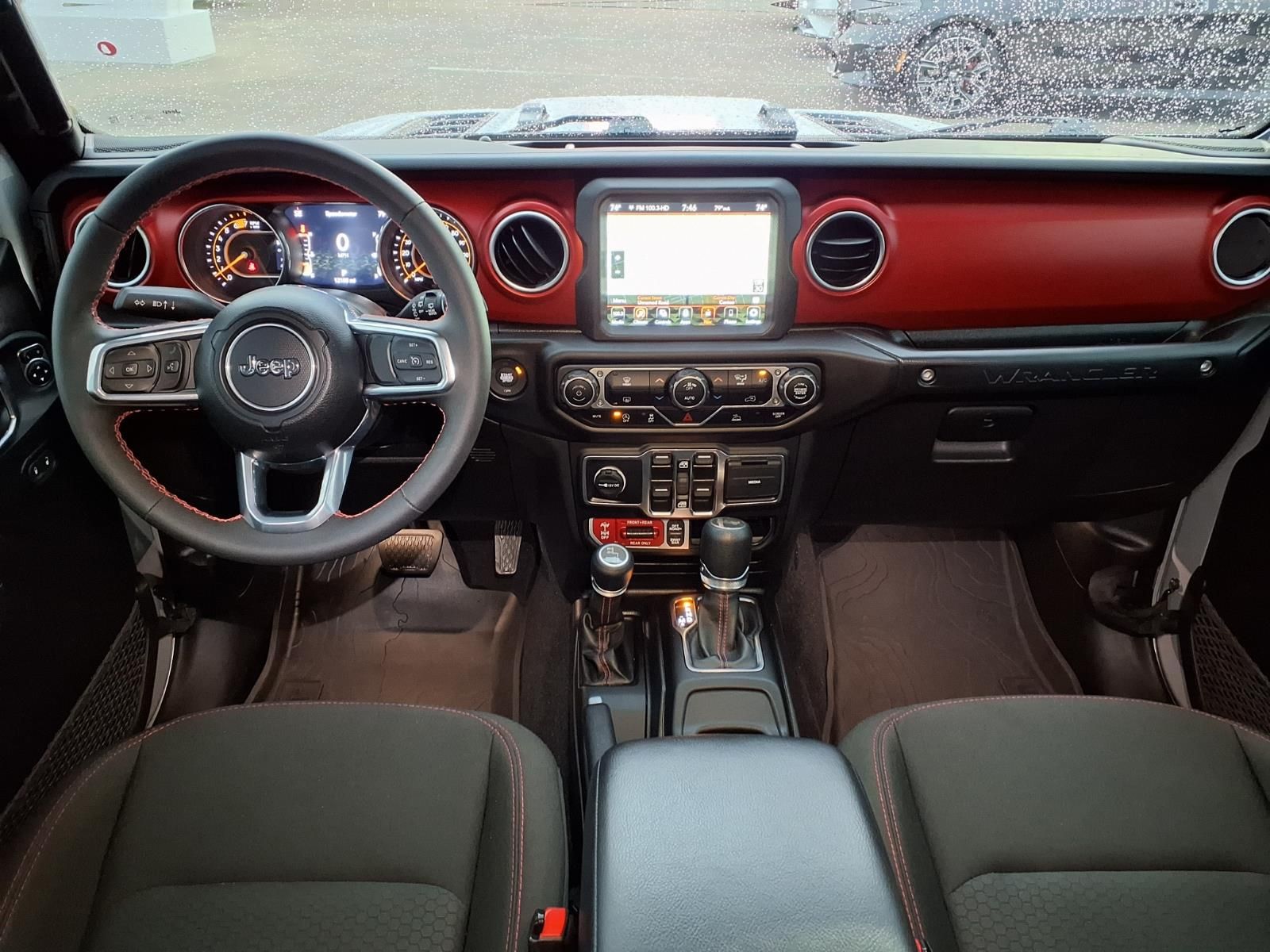 2023 Jeep Wrangler Rubicon - 9
