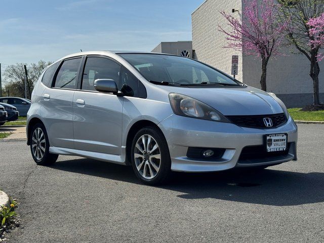Alabaster Silver Metallic 2013 Honda Fit Sport Hatchback Front-Wheel Drive 5-Speed Automatic