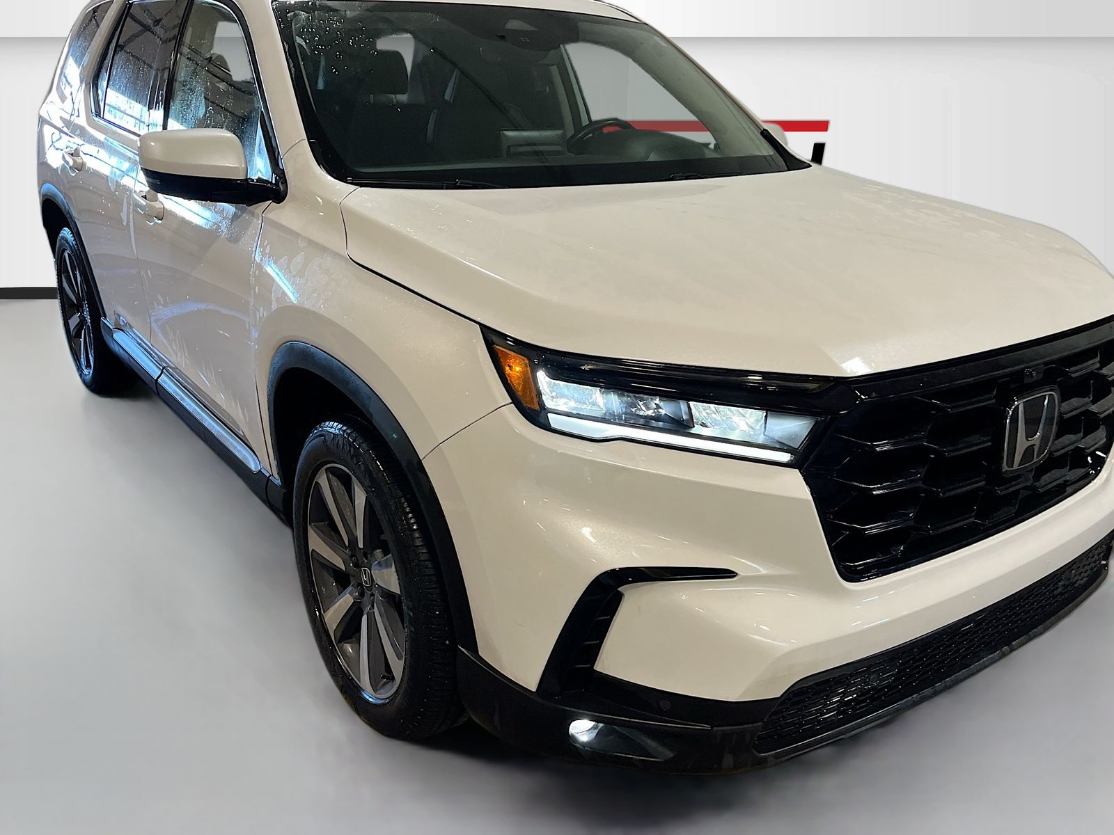 2024 Honda Pilot Elite AWD's photo