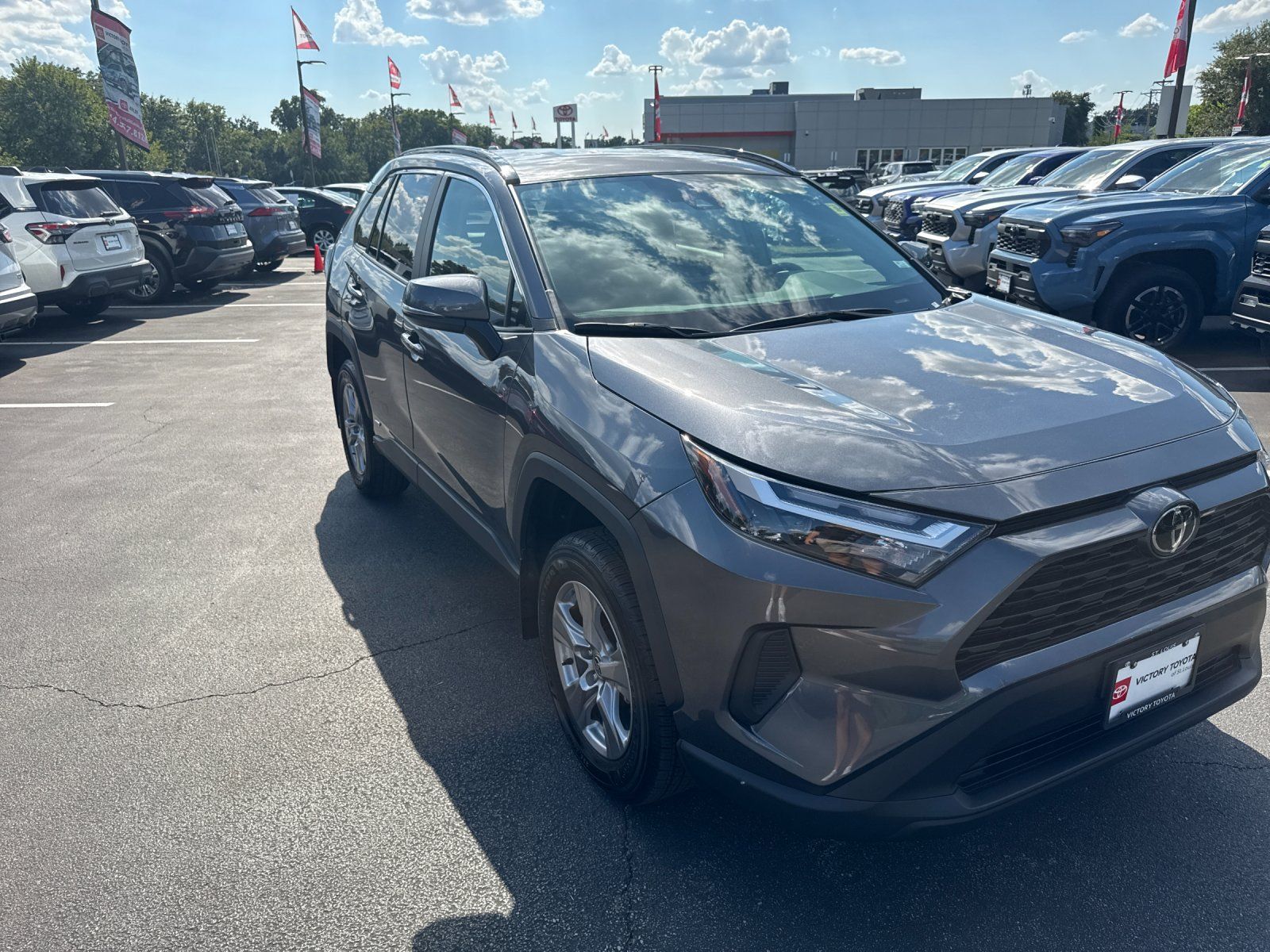  2025 Toyota RAV4 Hybrid XLE AWD   