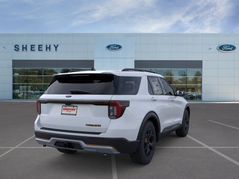 New 2026 Space White Metallic Ford Tremor image 8