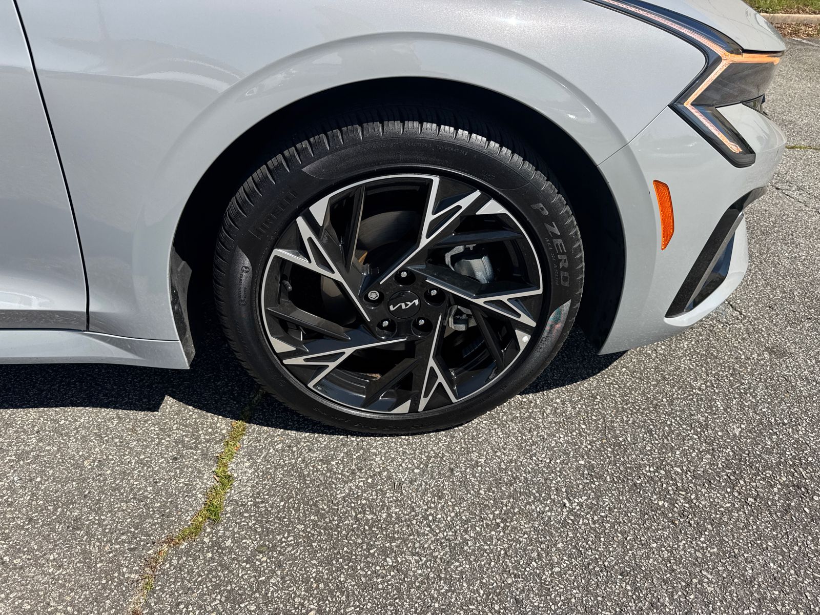 2025 Kia K5 GT-Line - Photo 12