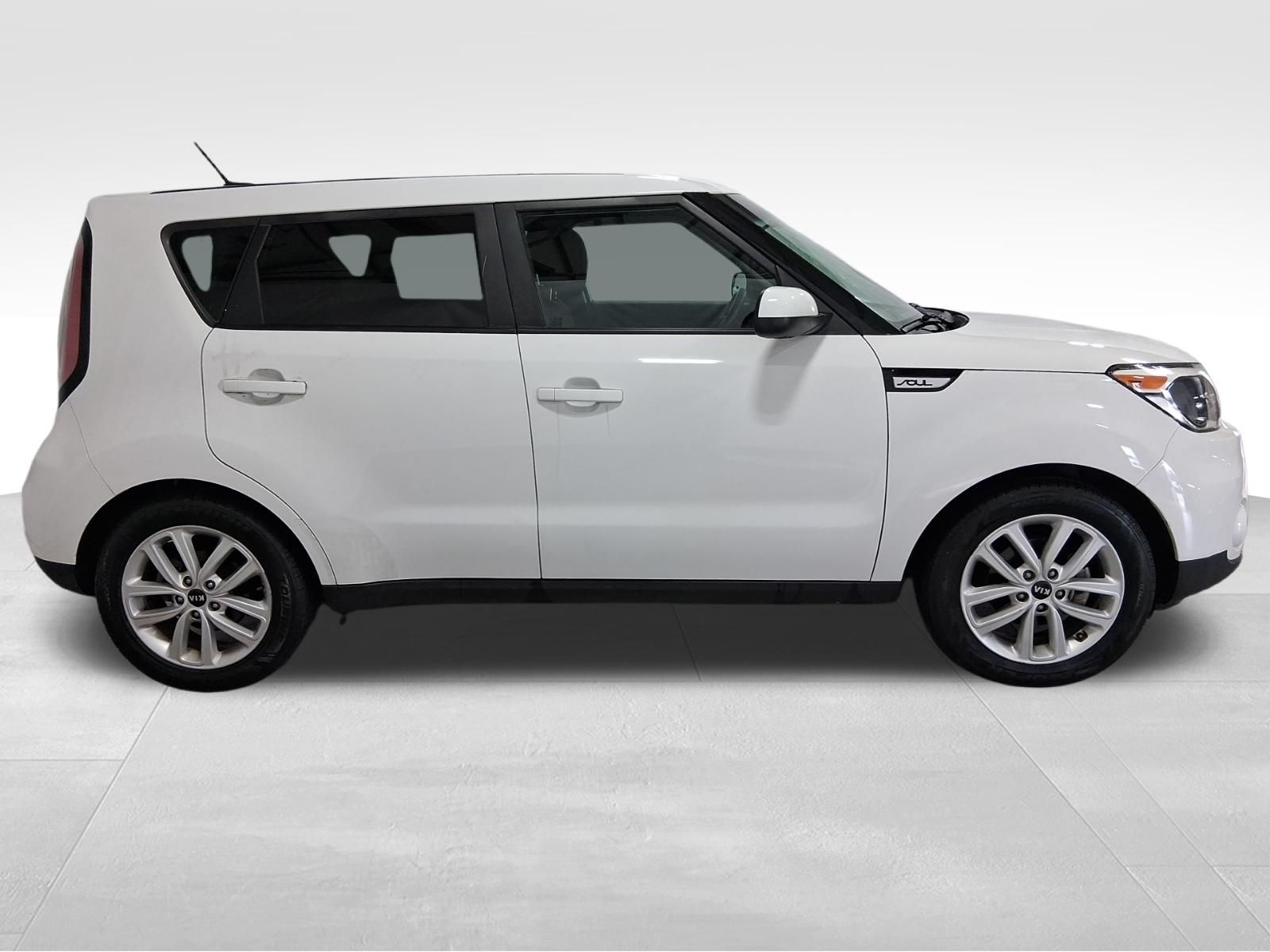 Used Car 2018 Kia Soul  Plus For Sale Under $12,000 In Austin, Texas