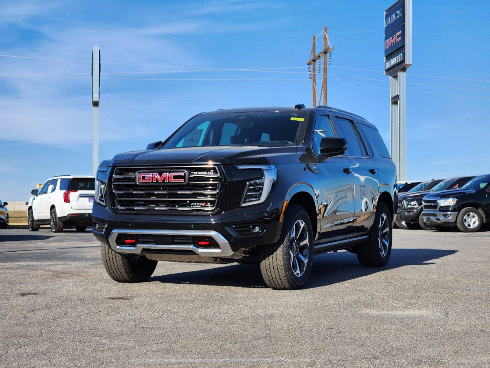 2025 GMC Yukon AT4 2