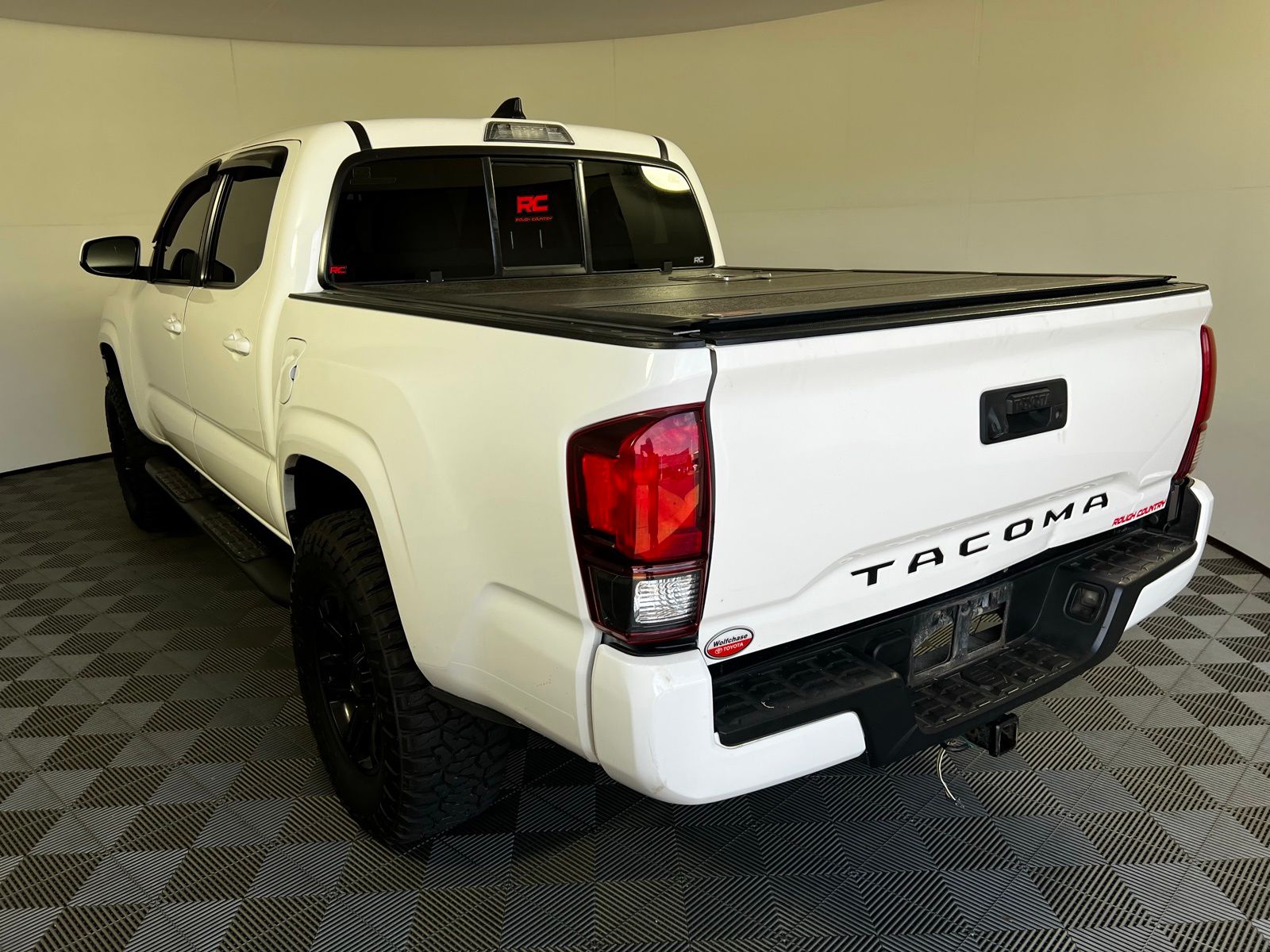 Thumbnail: 2021 Toyota Tacoma - 7