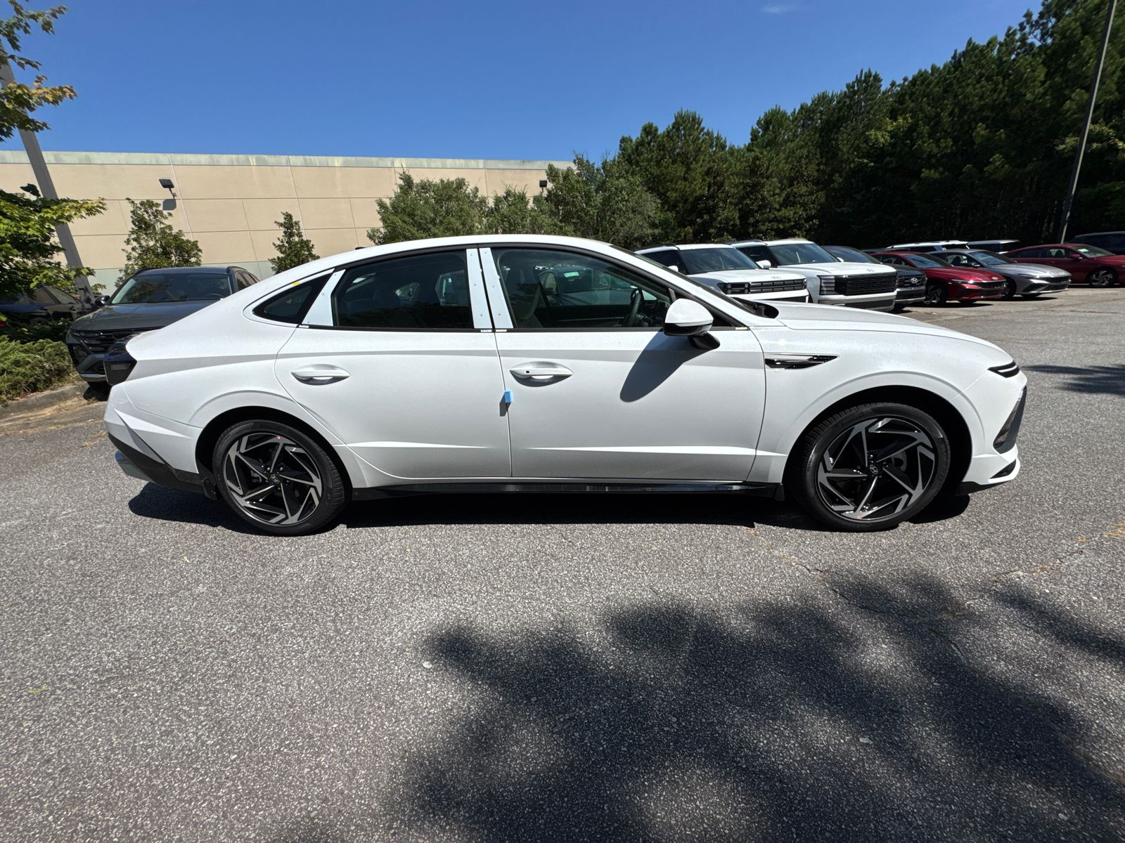 2026 Hyundai Sonata SEL Sport photo 4