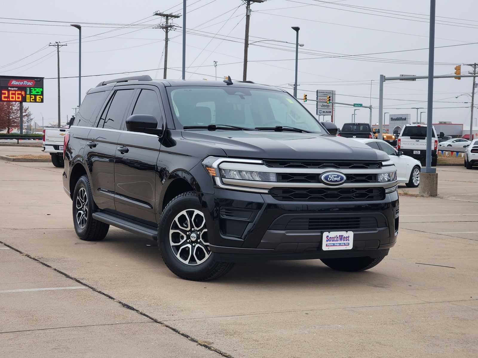 2024 Ford Expedition XLT RWD