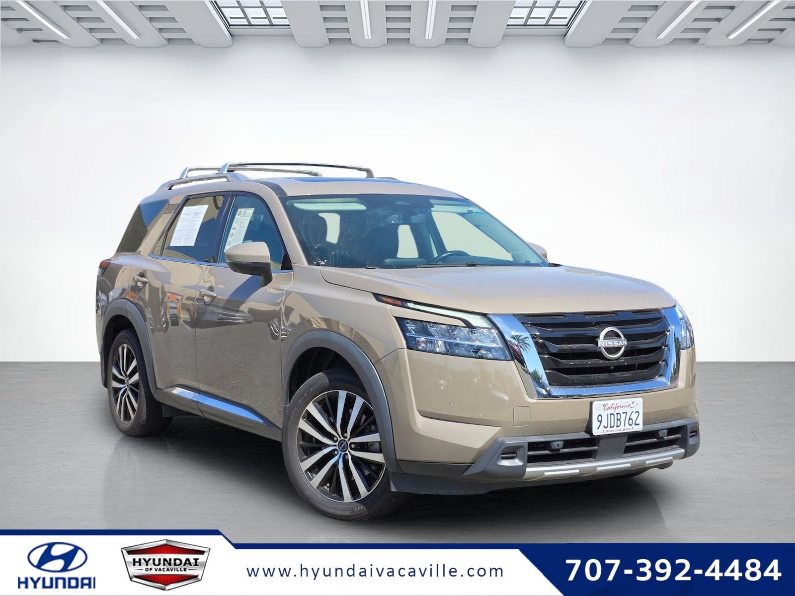 2023 Nissan Pathfinder Platinum