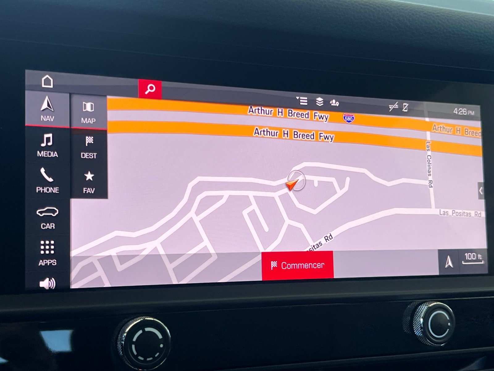 2024 Porsche Macan Base — foto completa 19 de 28