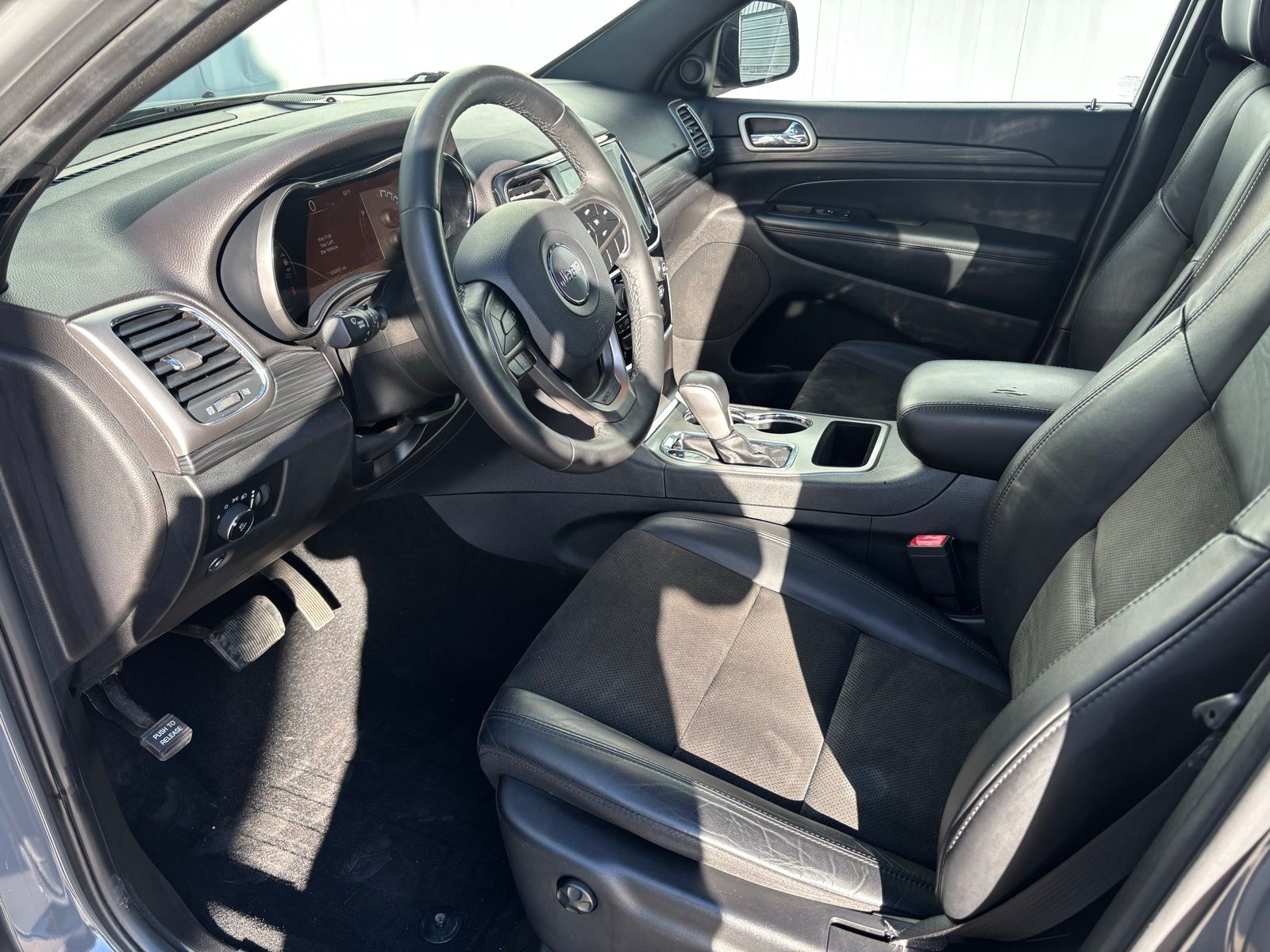 Used Car 2019 Jeep Grand Cherokee  Altitude For Sale Under $20,000 In Austin, Texas