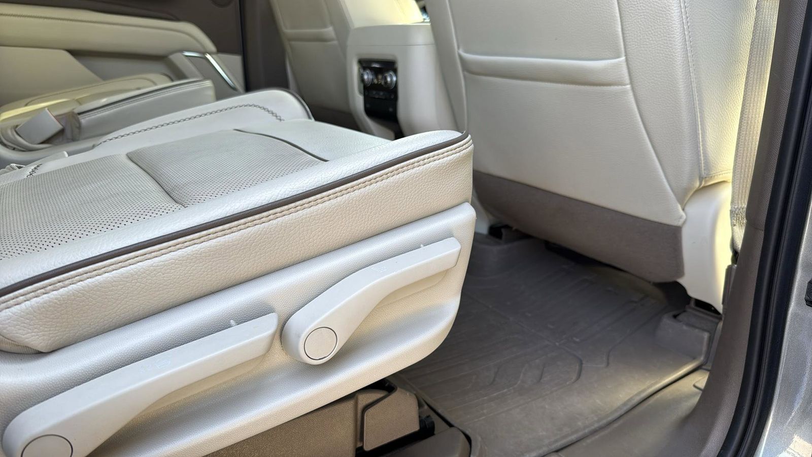 Used Car 2022 Gmc Yukon  Denali For Sale Under $60,000 In Austin, Texas
