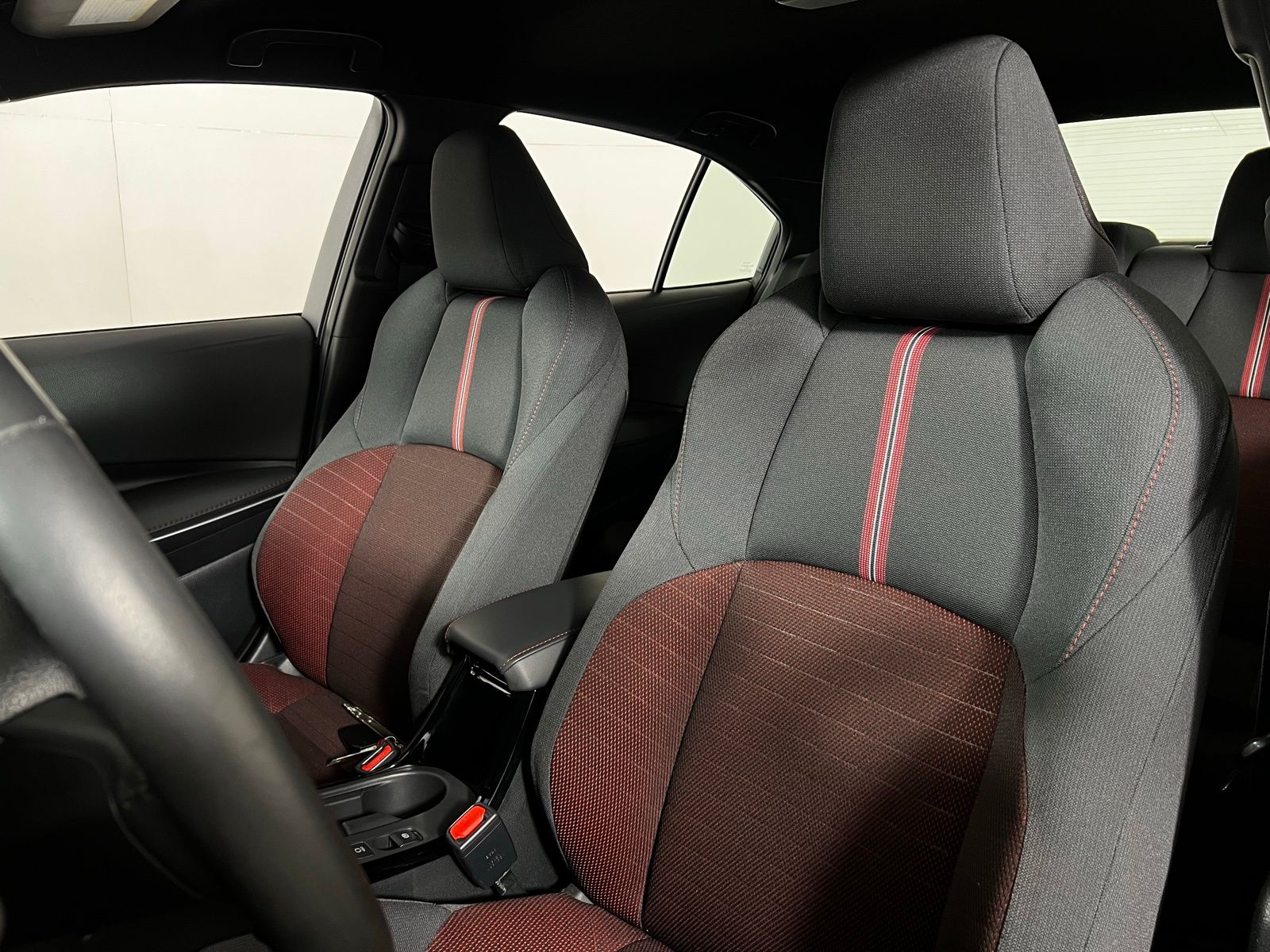 Thumbnail: 2024 Toyota Corolla - 13