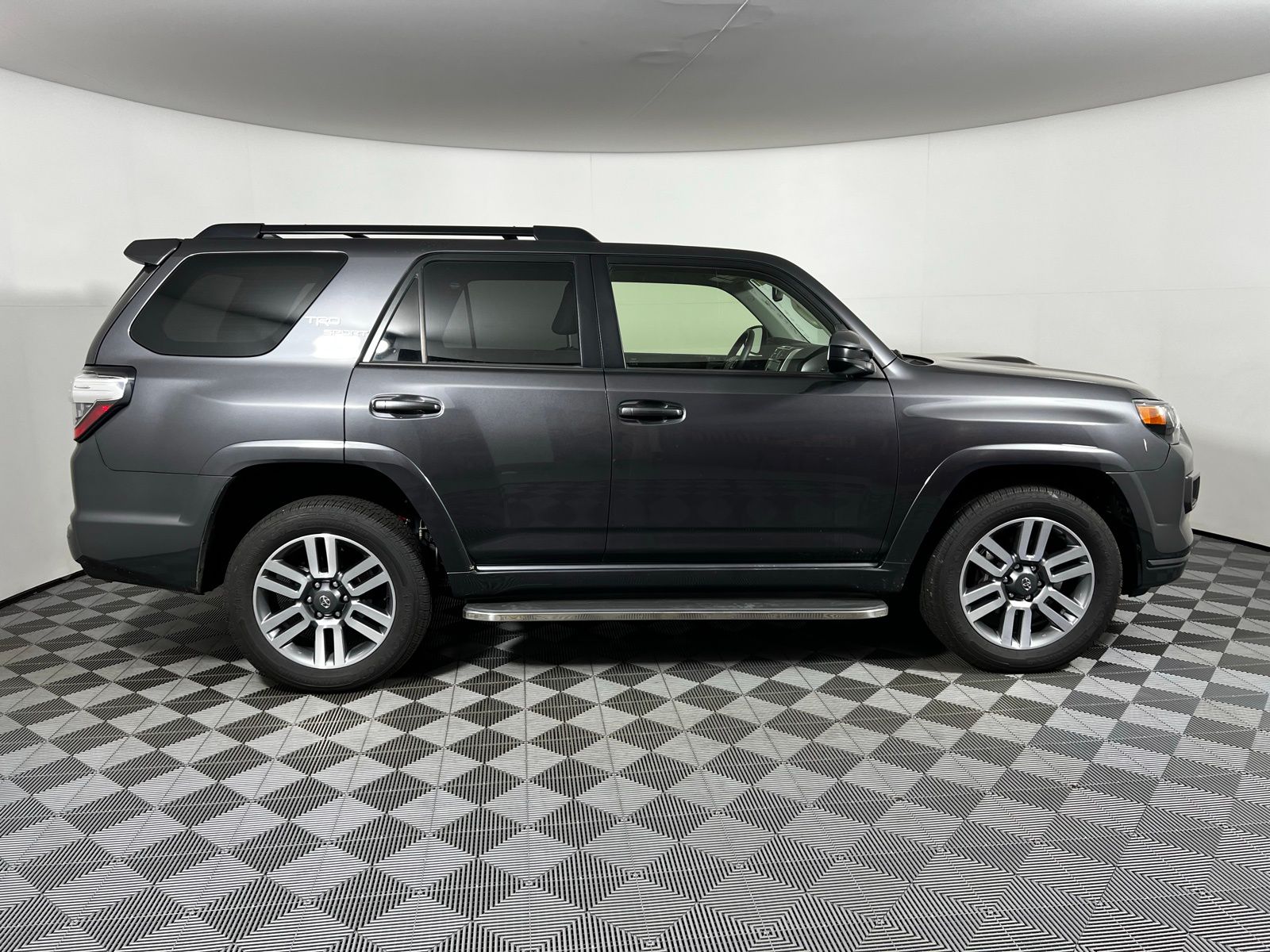 Thumbnail: 2023 Toyota 4Runner - 4