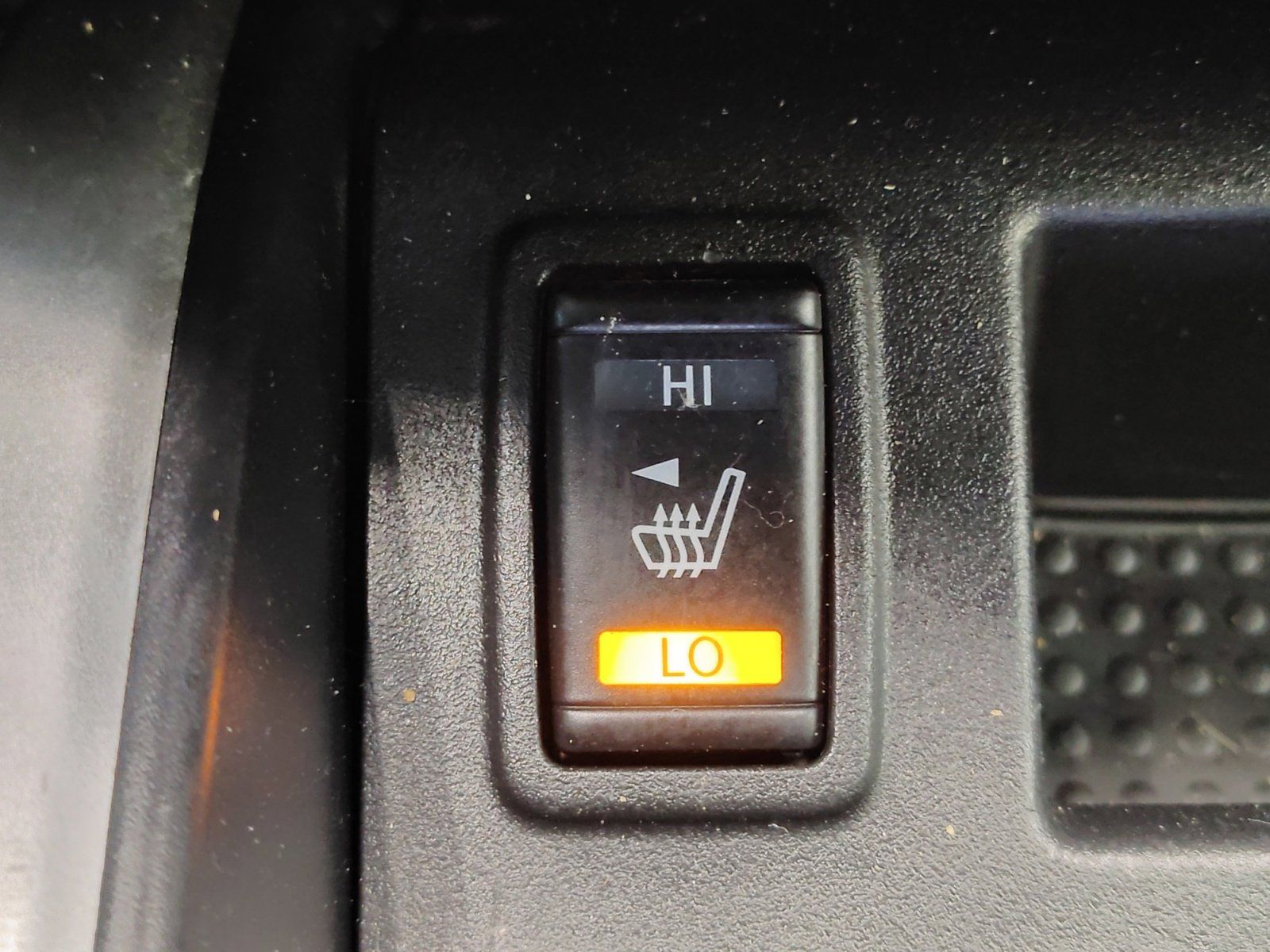 Used Car 2020 Nissan Titan  Sv For Sale Under $30,000 In San Antonio, Texas