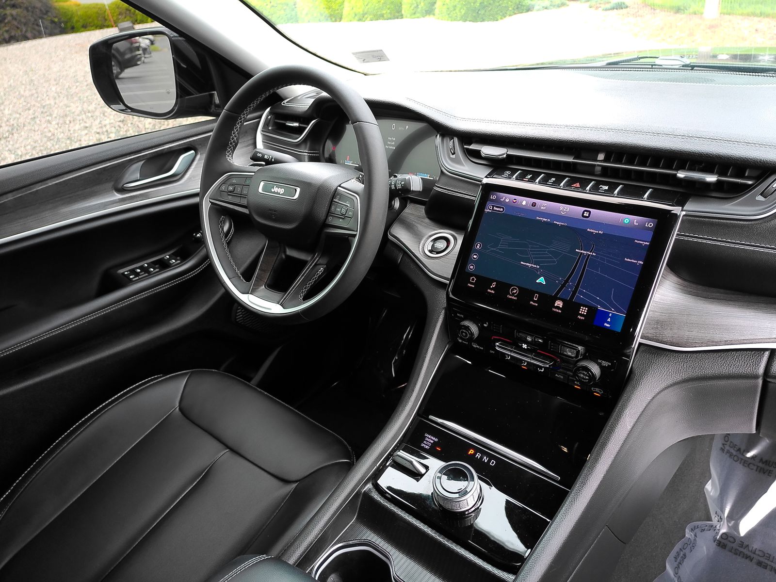 Used 2024 Black Jeep Limited image 33