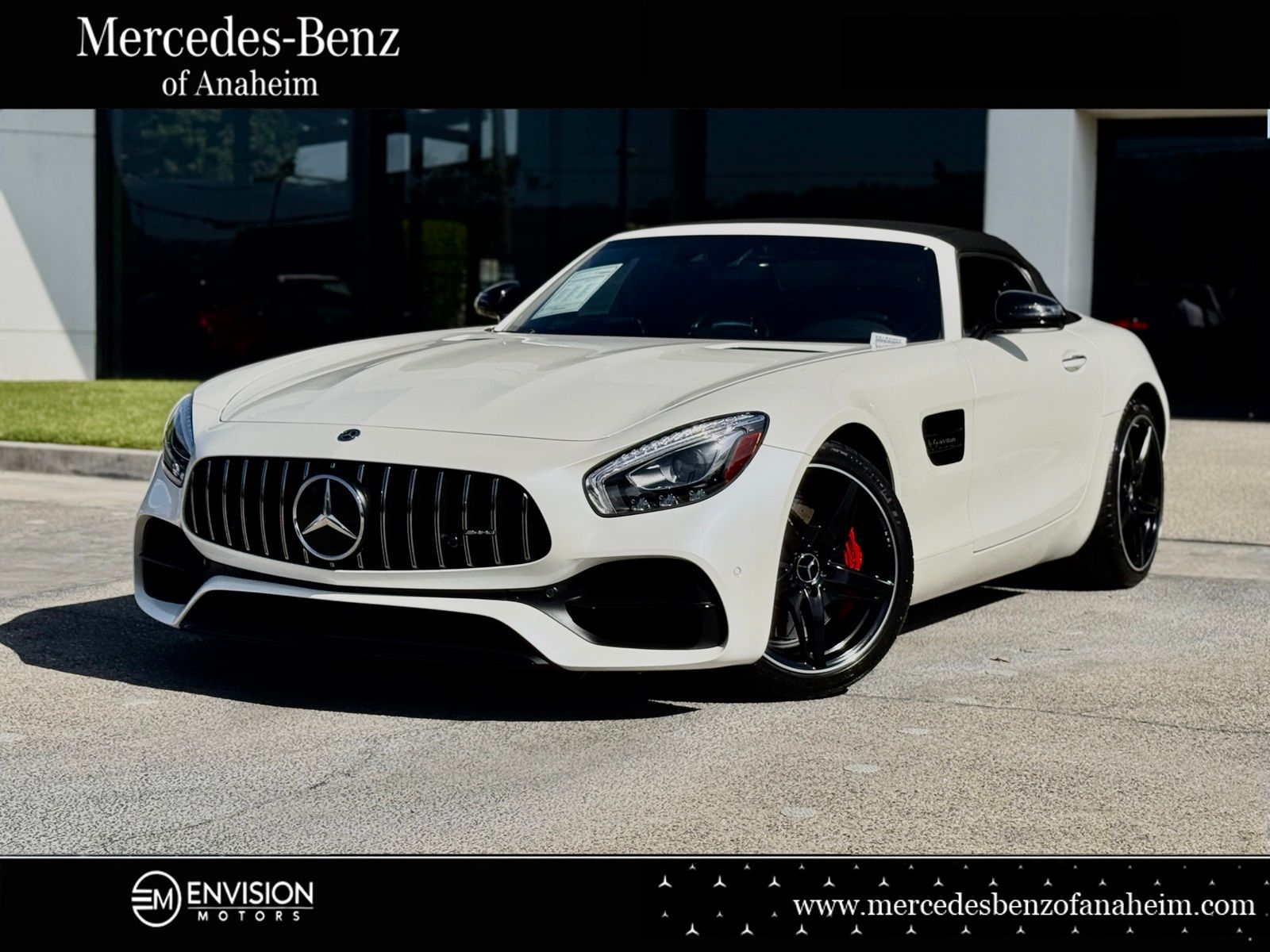 Diamond White 2018 Mercedes-Benz AMG GT Roadster Convertible Rear-Wheel Drive 7-Speed Automatic