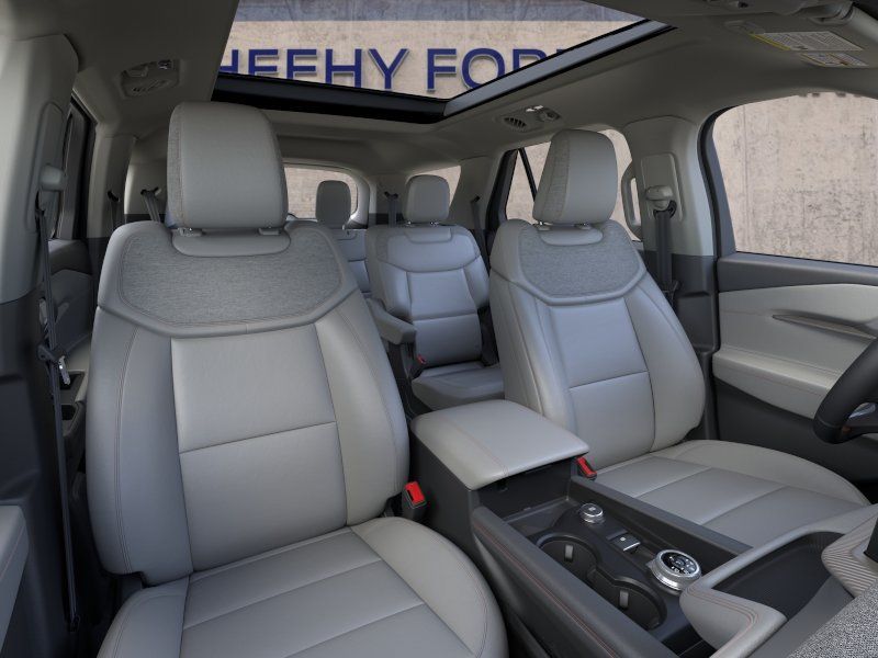 New 2026 Vapor Blue Metallic Ford Active image 10