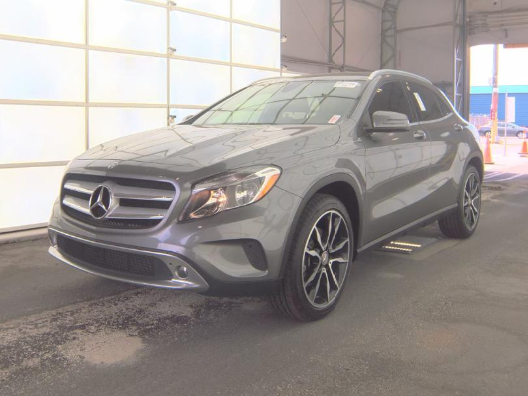 2016 Mercedes-Benz GLA GLA250's photo