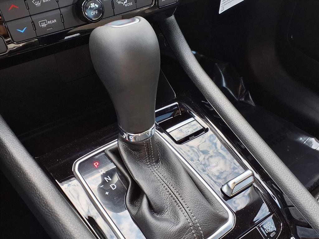 2026 Jeep Compass Latitude - 9