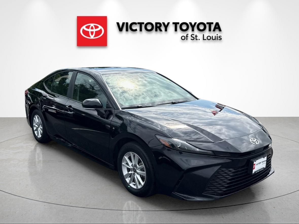 Midnight Black Metallic 2026 Toyota Camry Sedan Front-Wheel Drive Continuously Variable Transmission