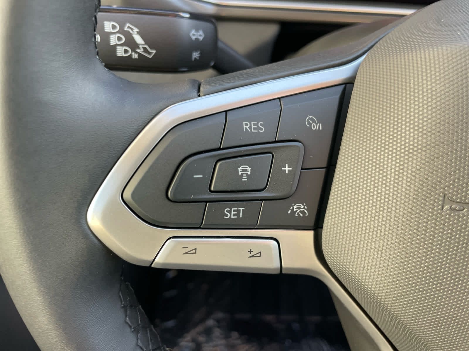 new 2026 Volkswagen Taos car, priced at $32,946