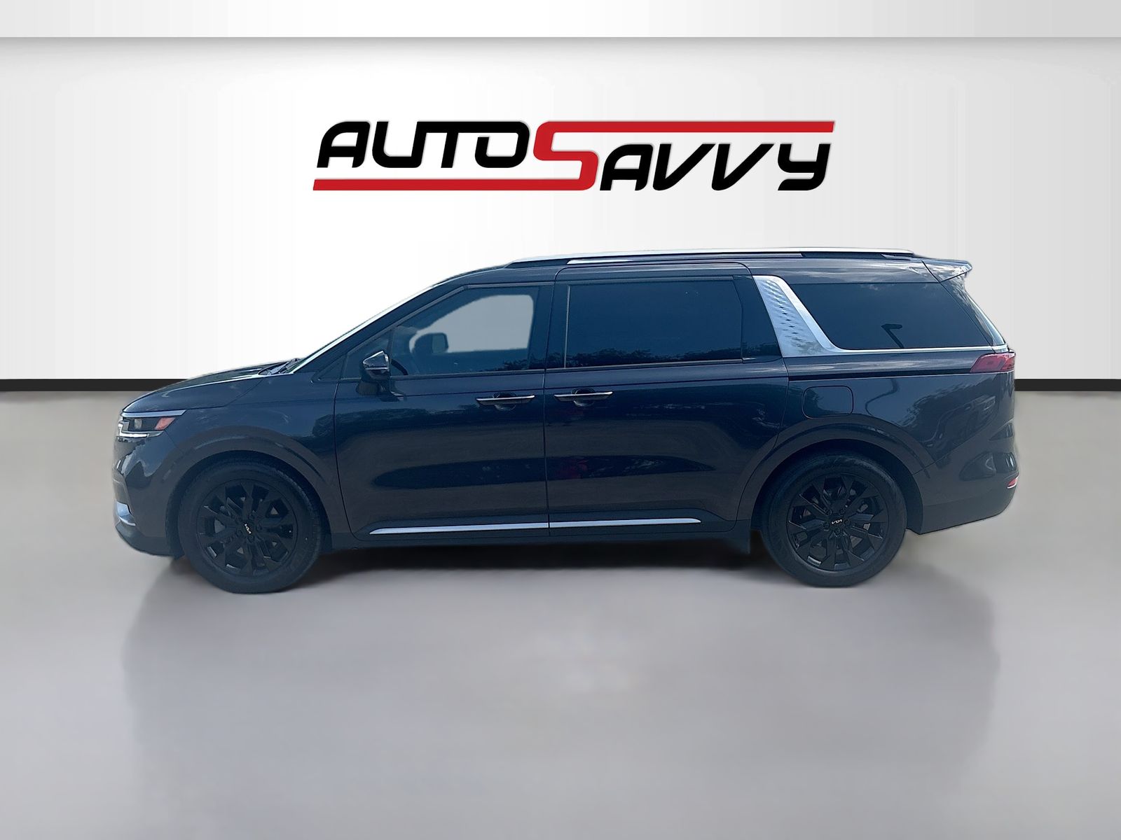 Used 2024 Gray Kia SX image 4