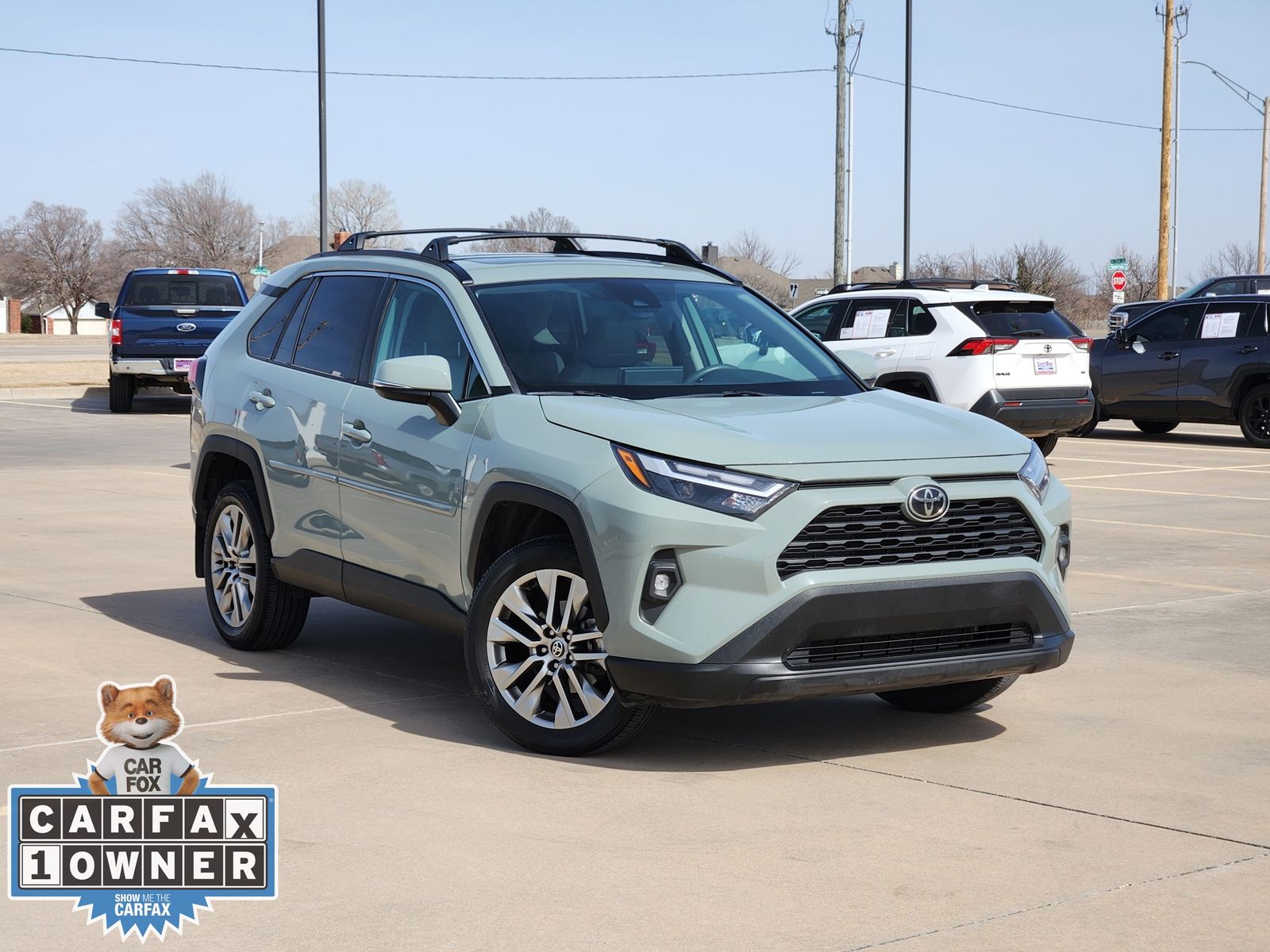 2023 Toyota RAV4 XLE Premium FWD