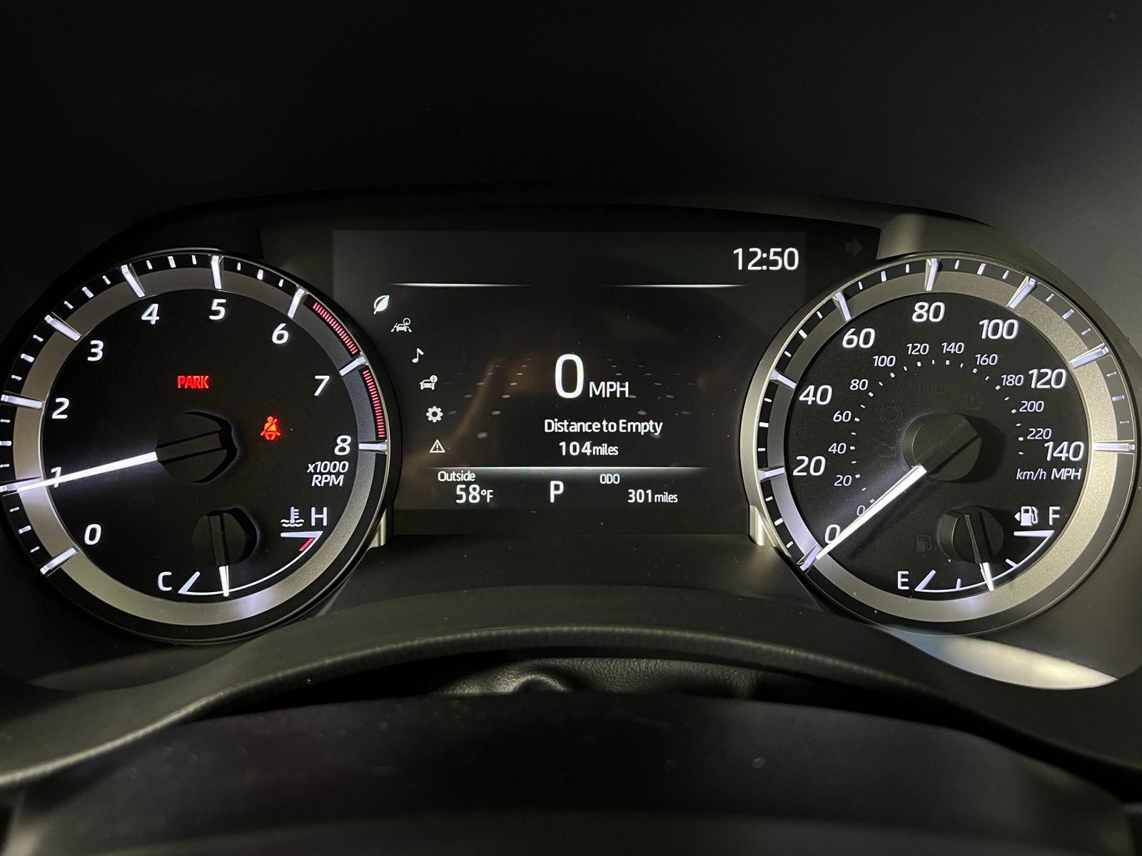 2025 Toyota Highlander XLE 13