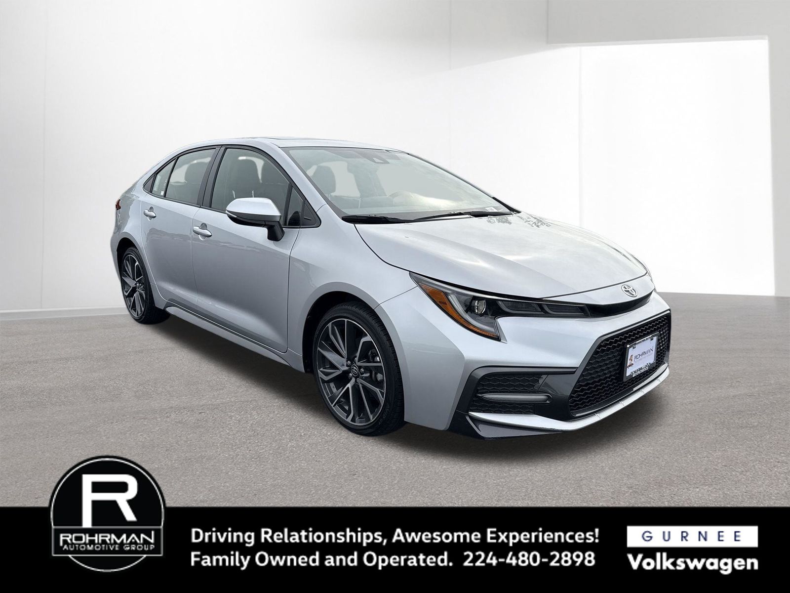 View vehicle photo 2