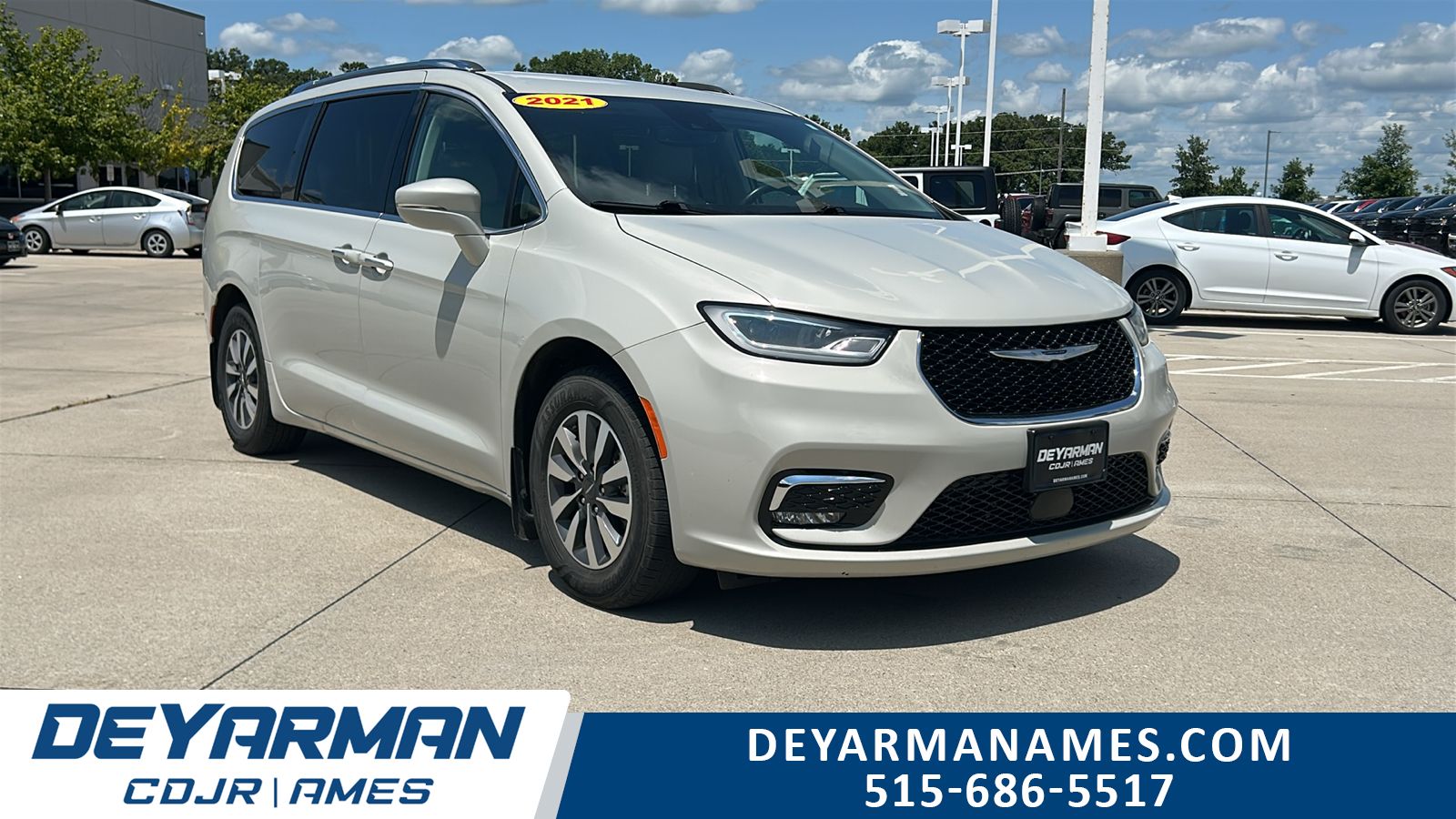 2021 Chrysler Pacifica Touring L FWD