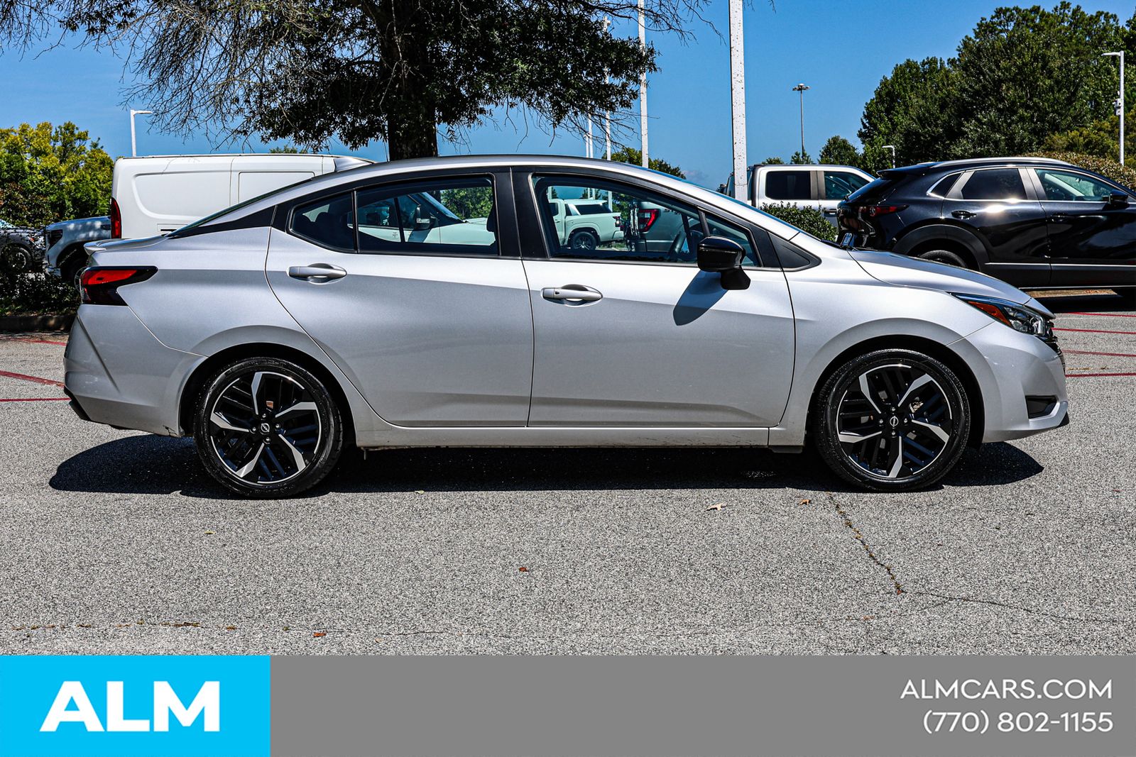 Used 2024 Silver Nissan 1.6 SR image 10