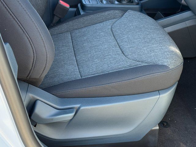 New 2026 Space White Metallic Ford XLT image 9