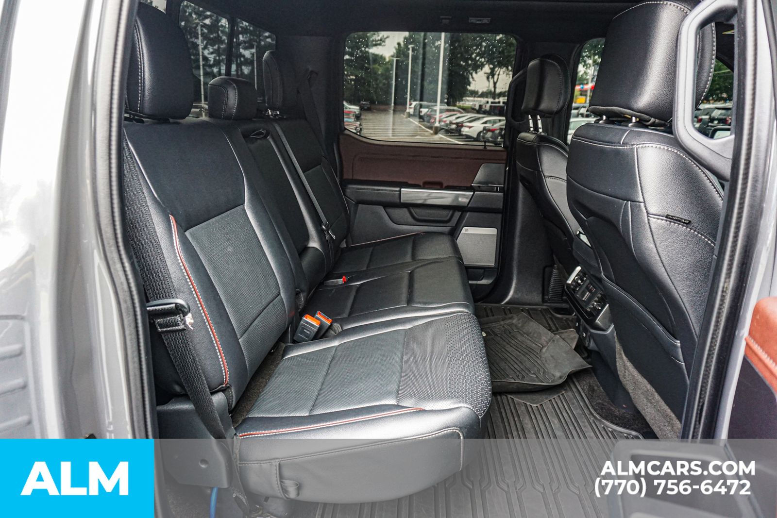 Used 2021  Ford Lariat image 24