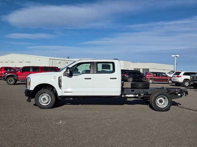 2026 Ford F-350SD thumbnail 8