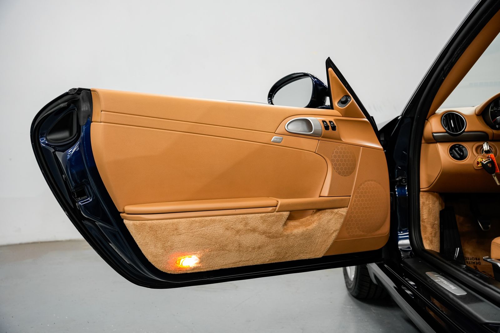 2009 Porsche Cayman Base — photo 19
