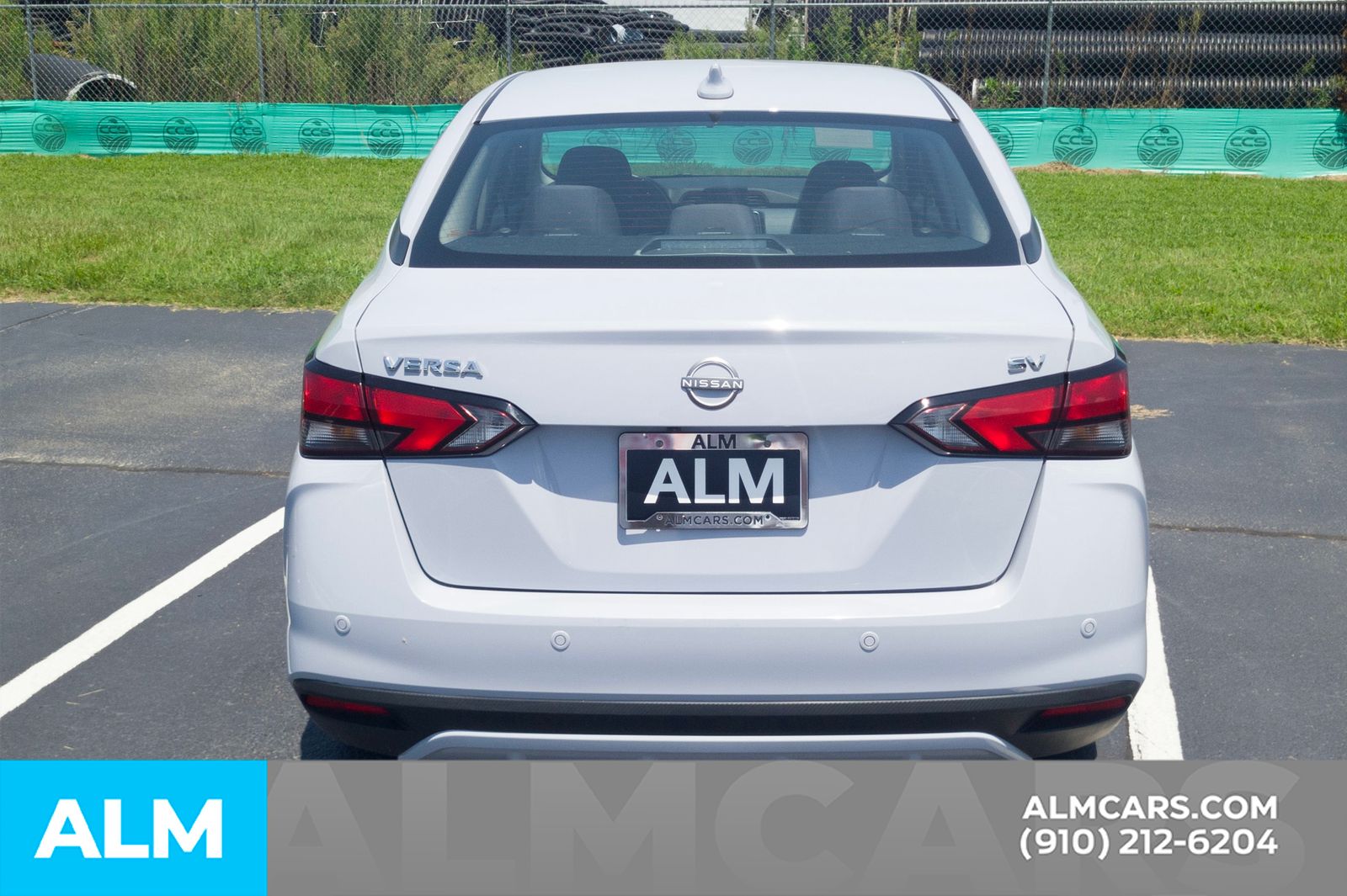 Used 2024 Gray Nissan 1.6 SV image 6