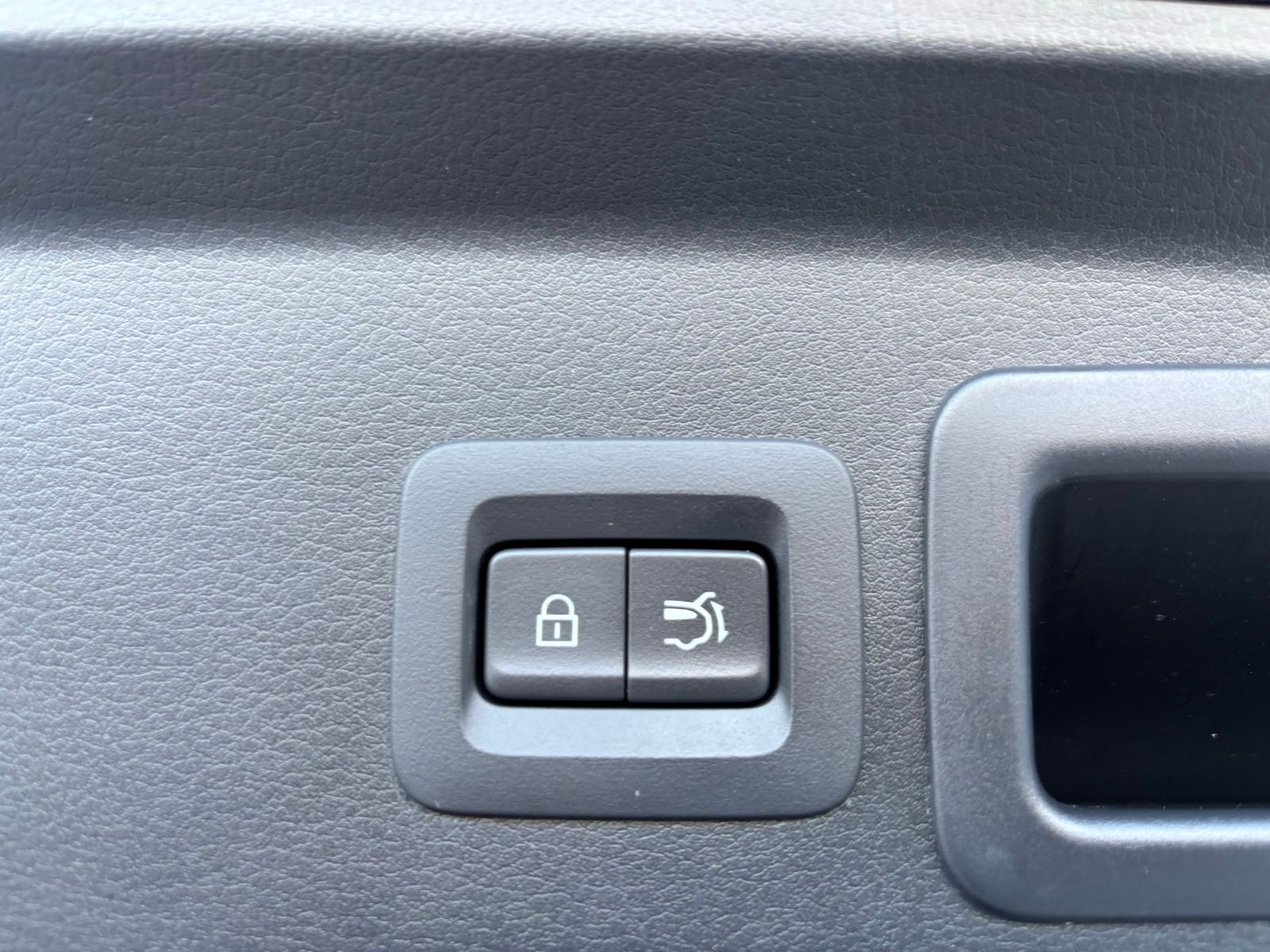 Used Car 2022 Mazda Cx-30  2.5 S Premium Package For Sale Under $25,000 In Austin, Texas