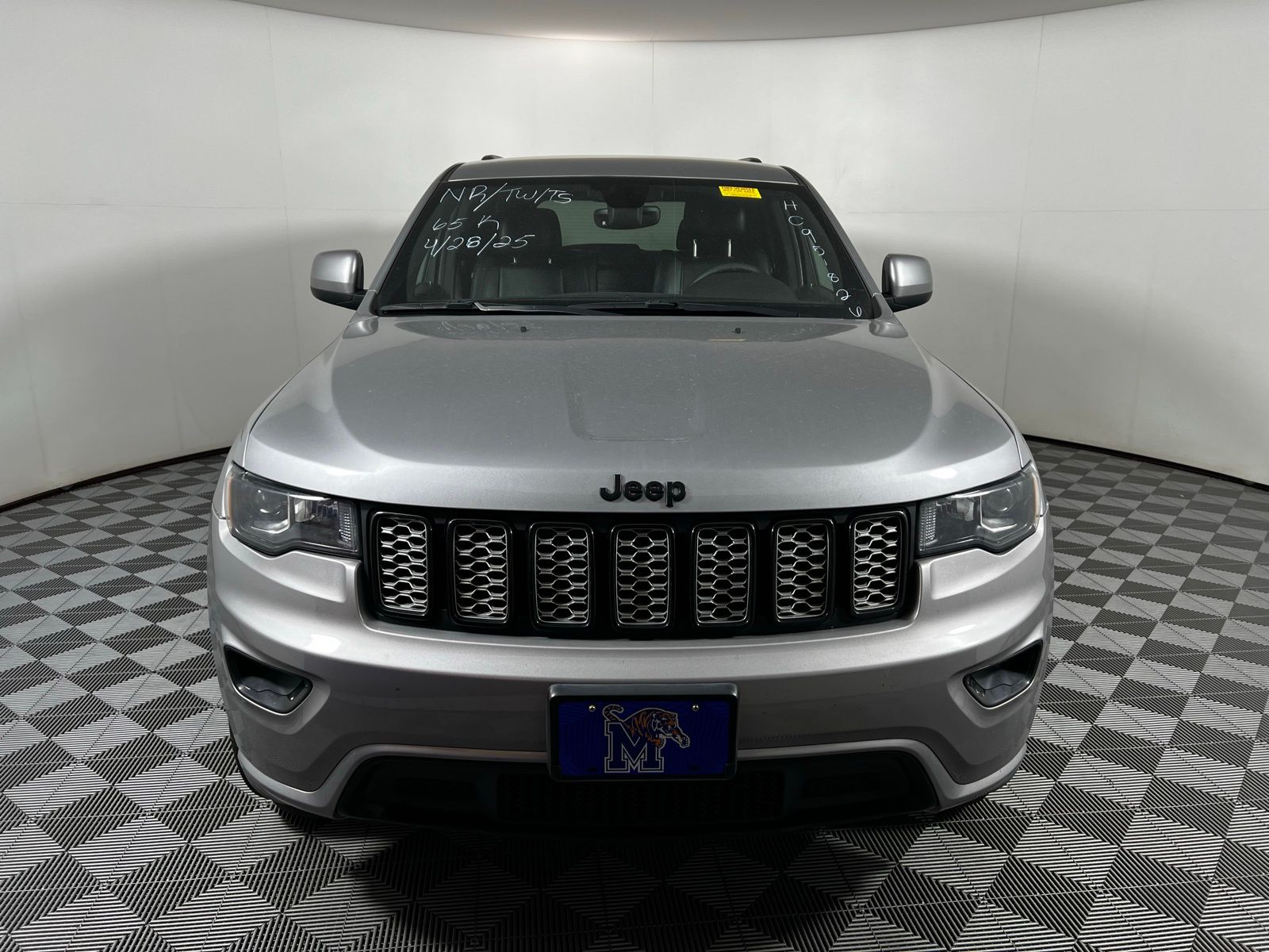 2017 Jeep Grand Cherokee Altitude 2