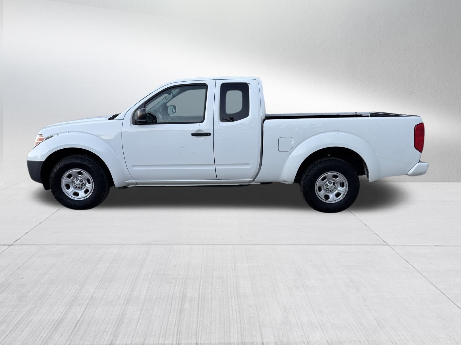 Used Car 2017 Nissan Frontier  S For Sale Under $10,000 In Austin, Texas