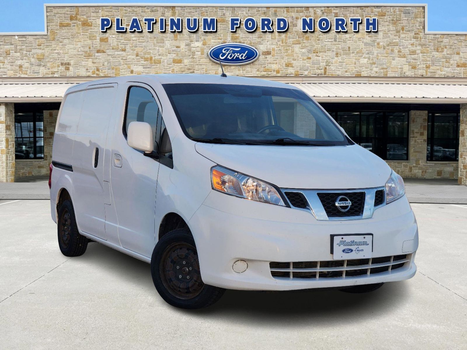 2013 Nissan NV200 SV 1