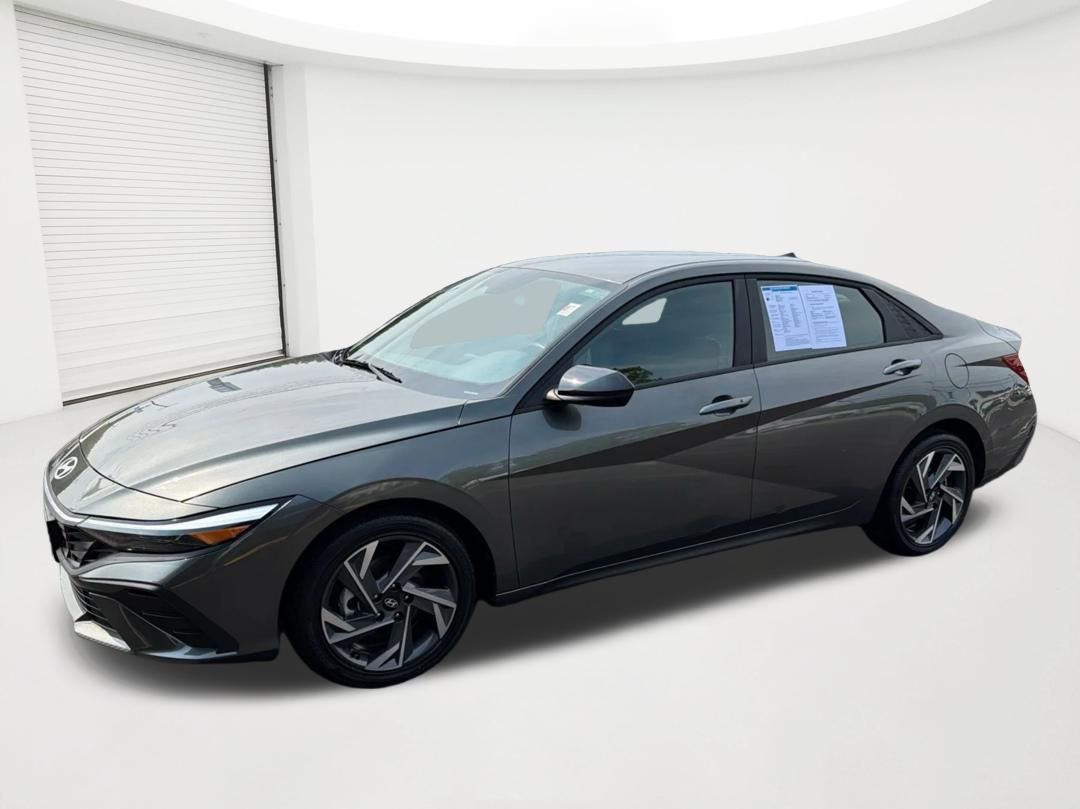 Amazon Gray 2025 Hyundai Elantra Sedan Front-Wheel Drive Continuously Variable Transmission