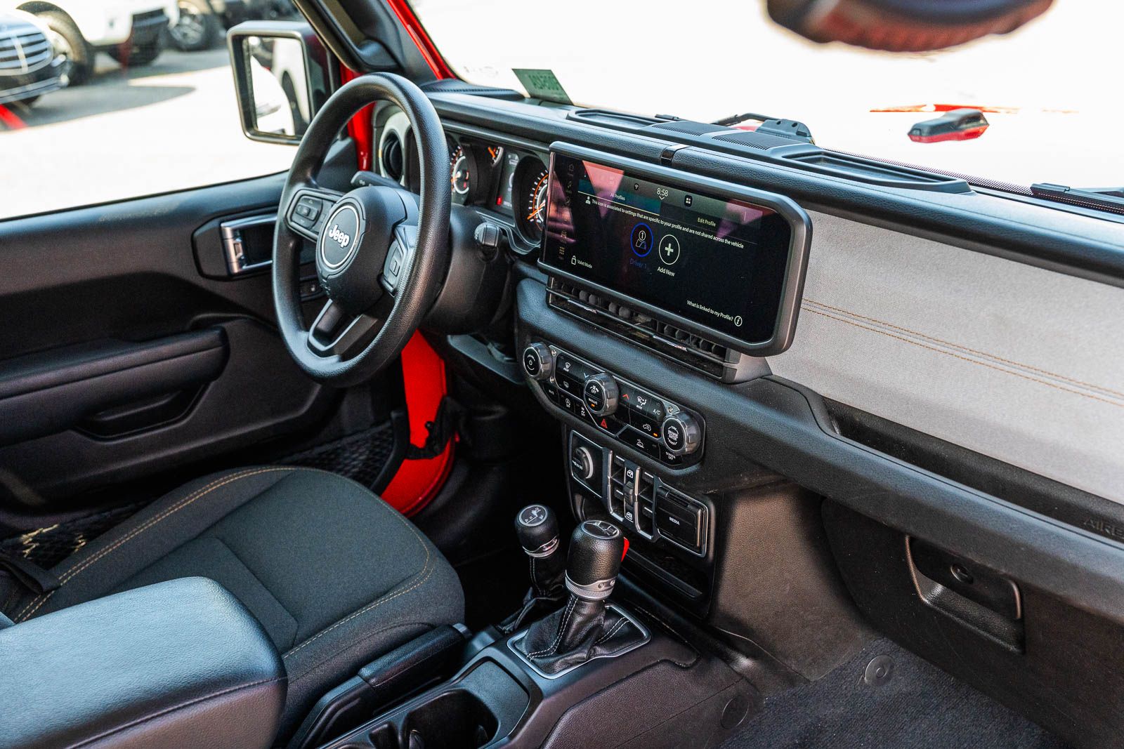 Used 2024 Jeep Gladiator Truck