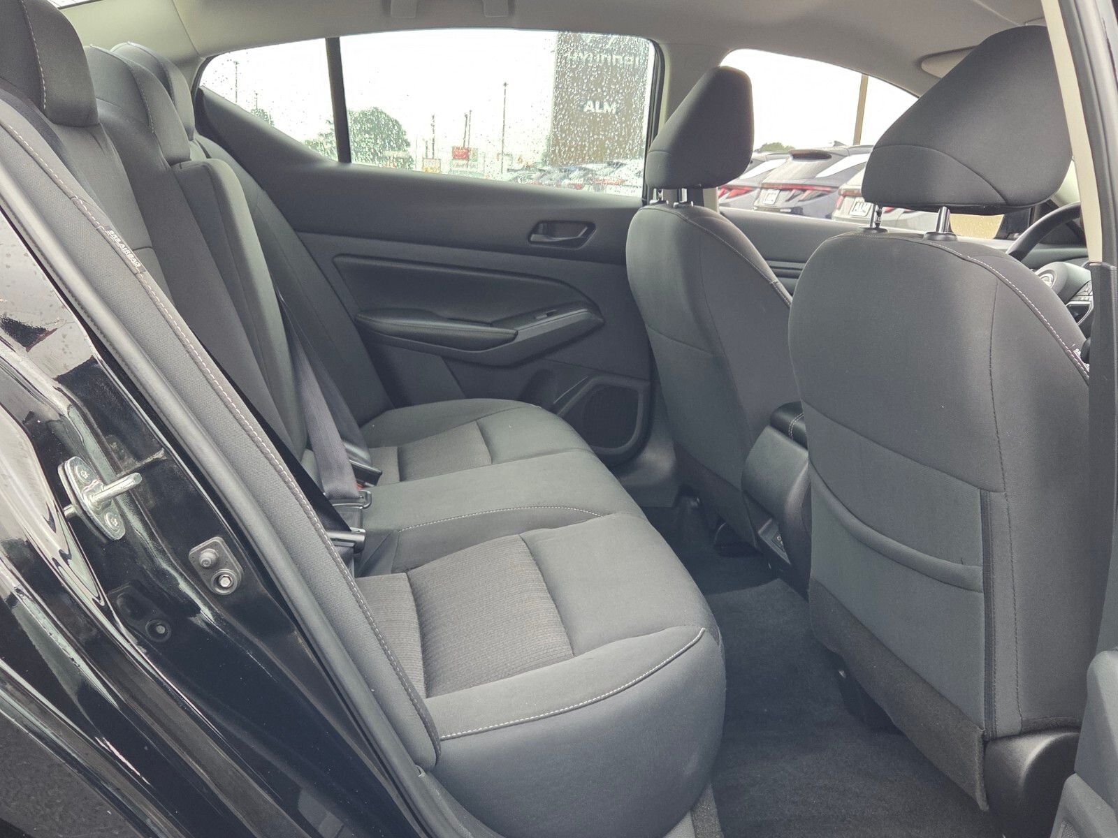 Used 2025 Black Nissan 2.5 SV image 15