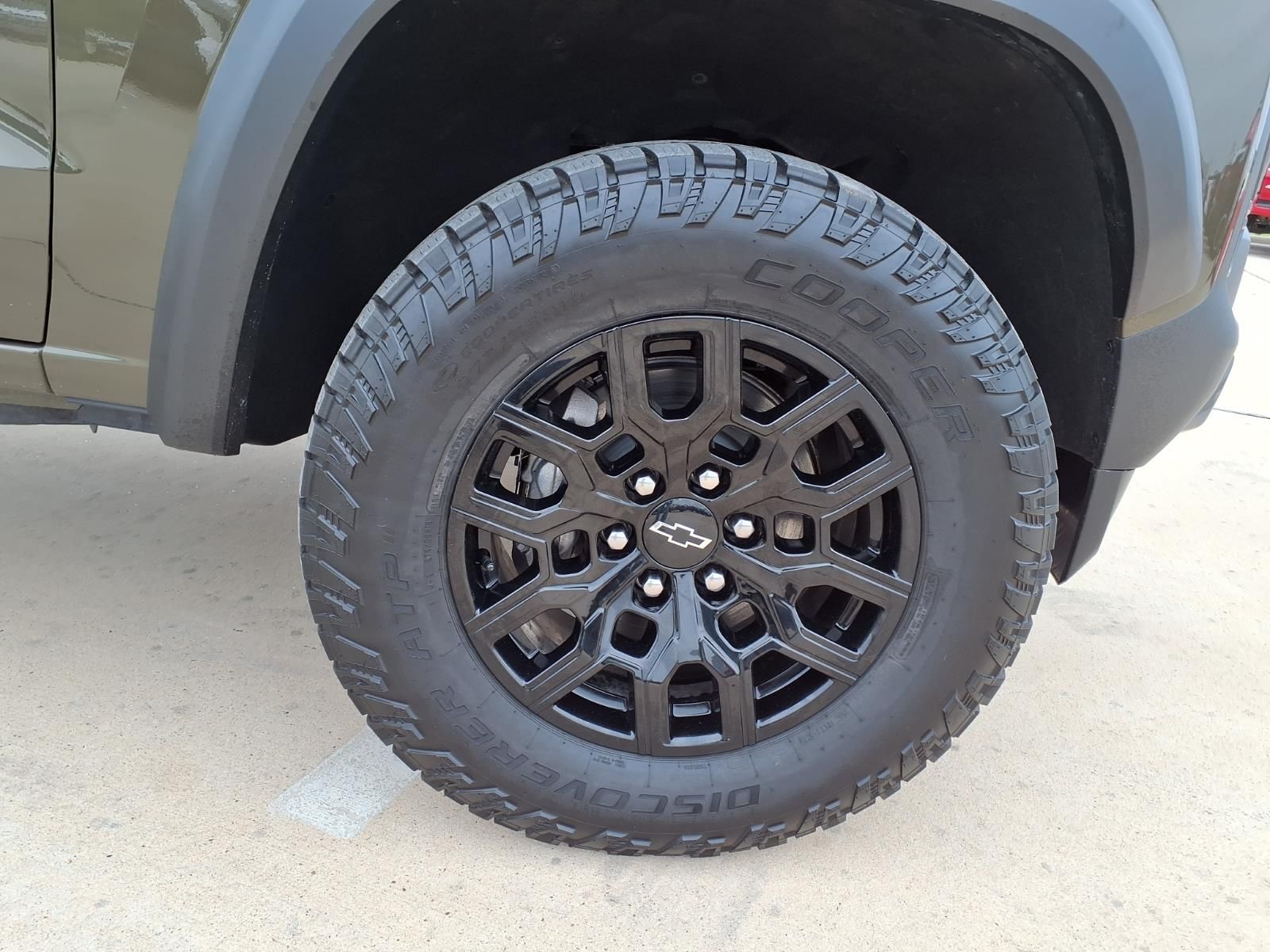 2024 Chevrolet Colorado Trail Boss - 8