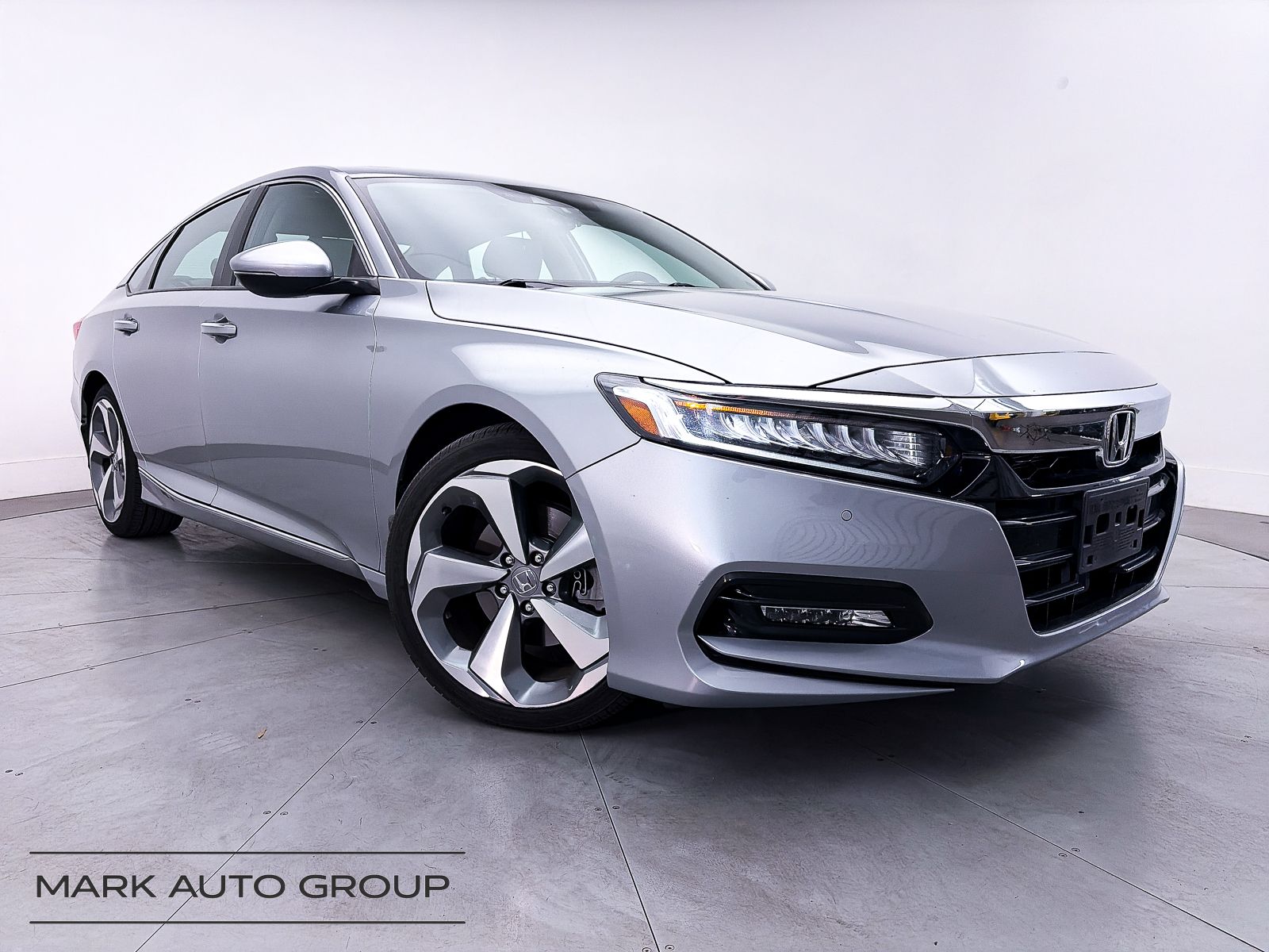 2019 Honda Accord Sedan Touring 2.0T