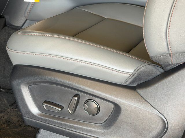 New 2026 Agate Black Metallic Ford Active image 26